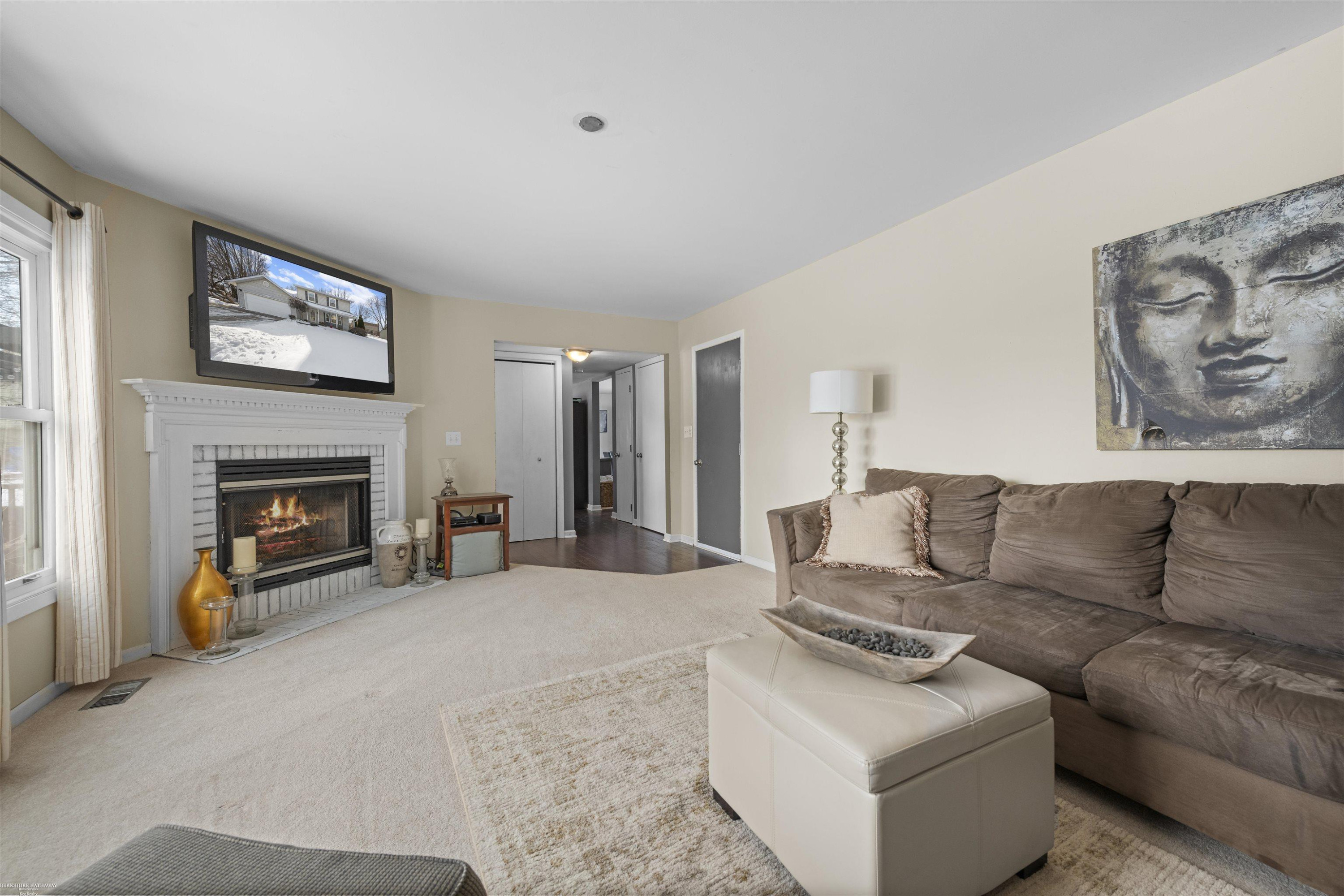35652 Burton Court, New Baltimore, MI 48047 — Photo 12