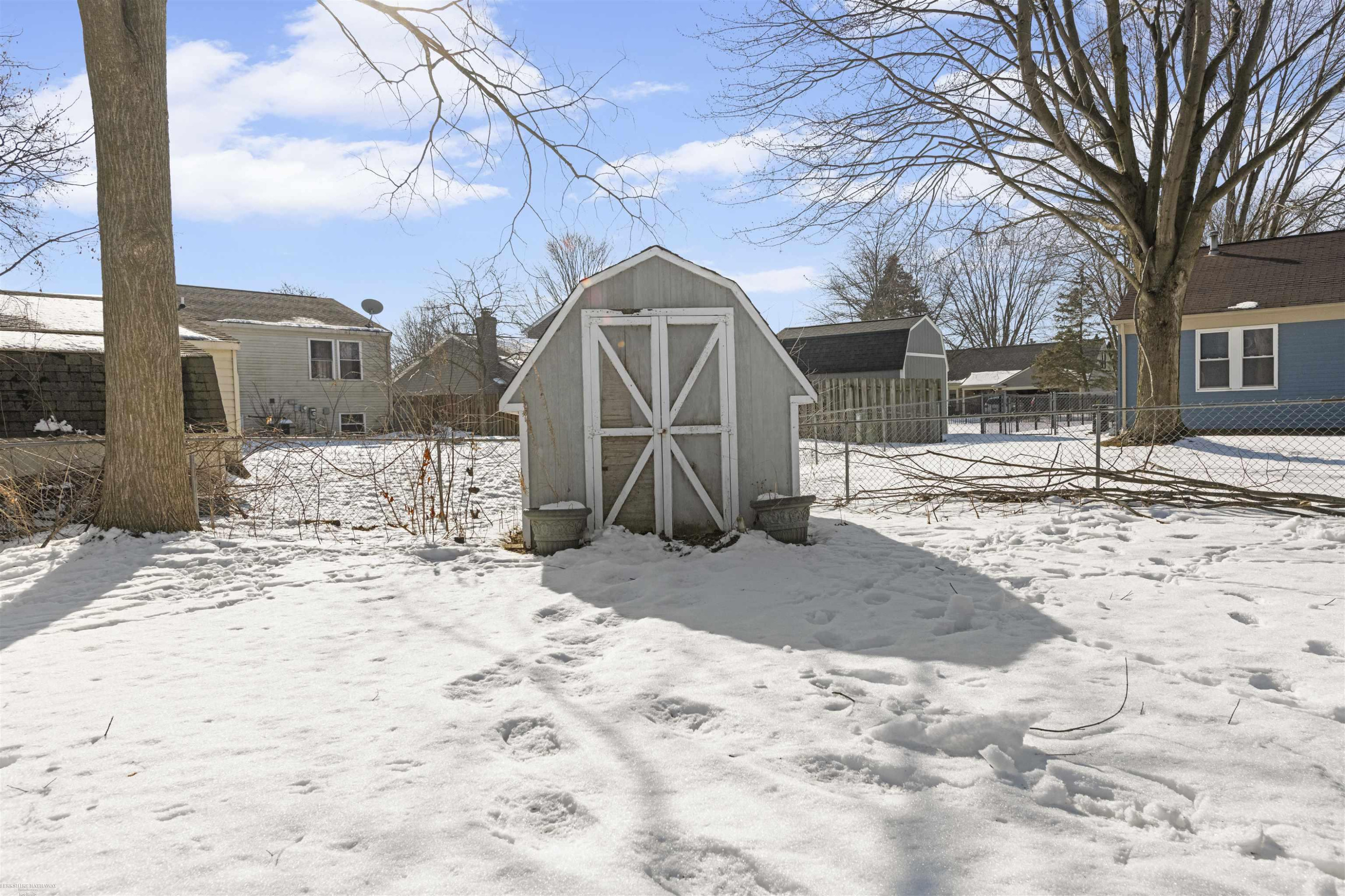 35652 Burton Court, New Baltimore, MI 48047 — Photo 29