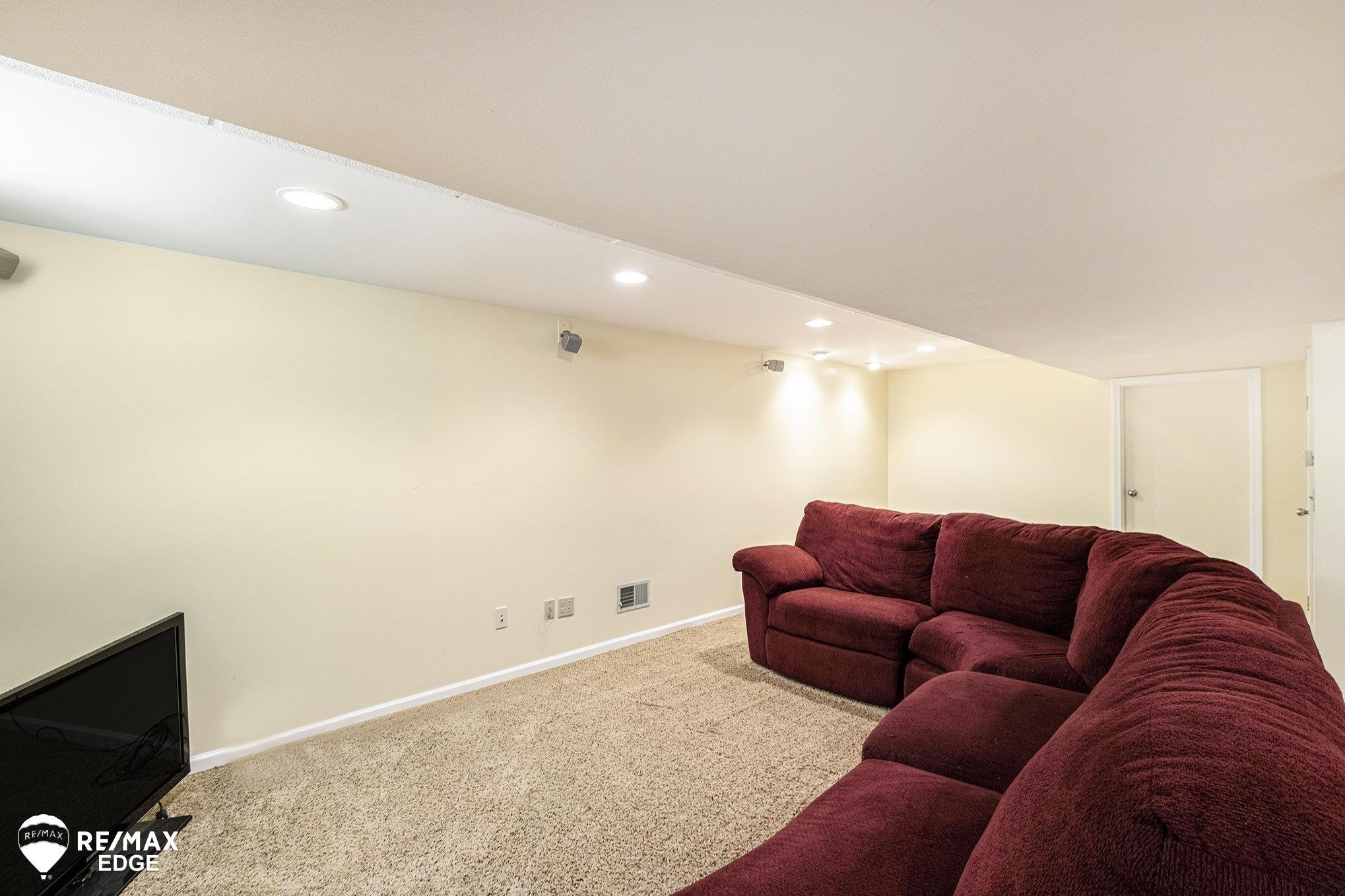 2192 Valley Vista Drive, Davison, MI 48423 — Photo 24