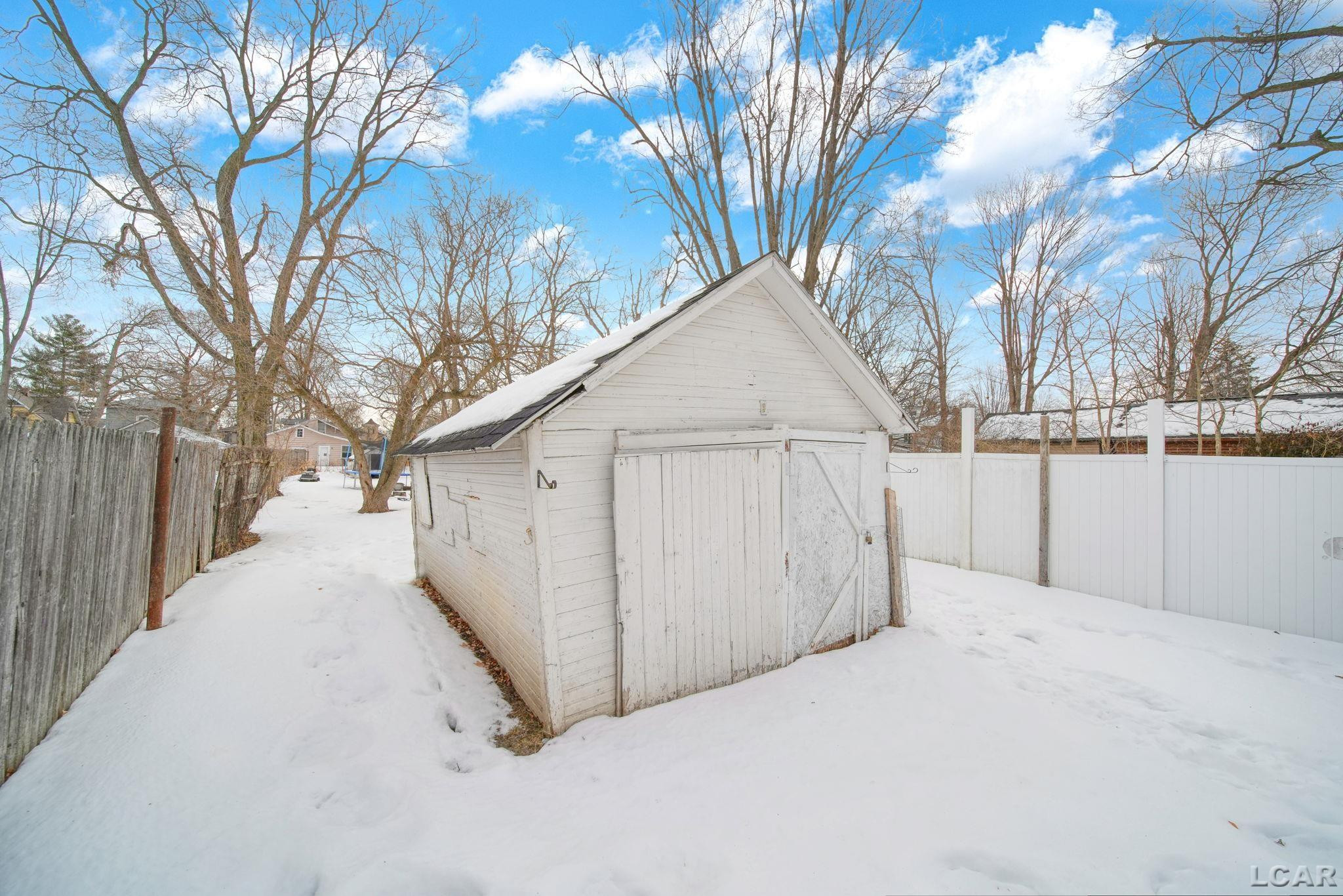 210 S Ottawa Street, Tecumseh, MI 49286 — Photo 23
