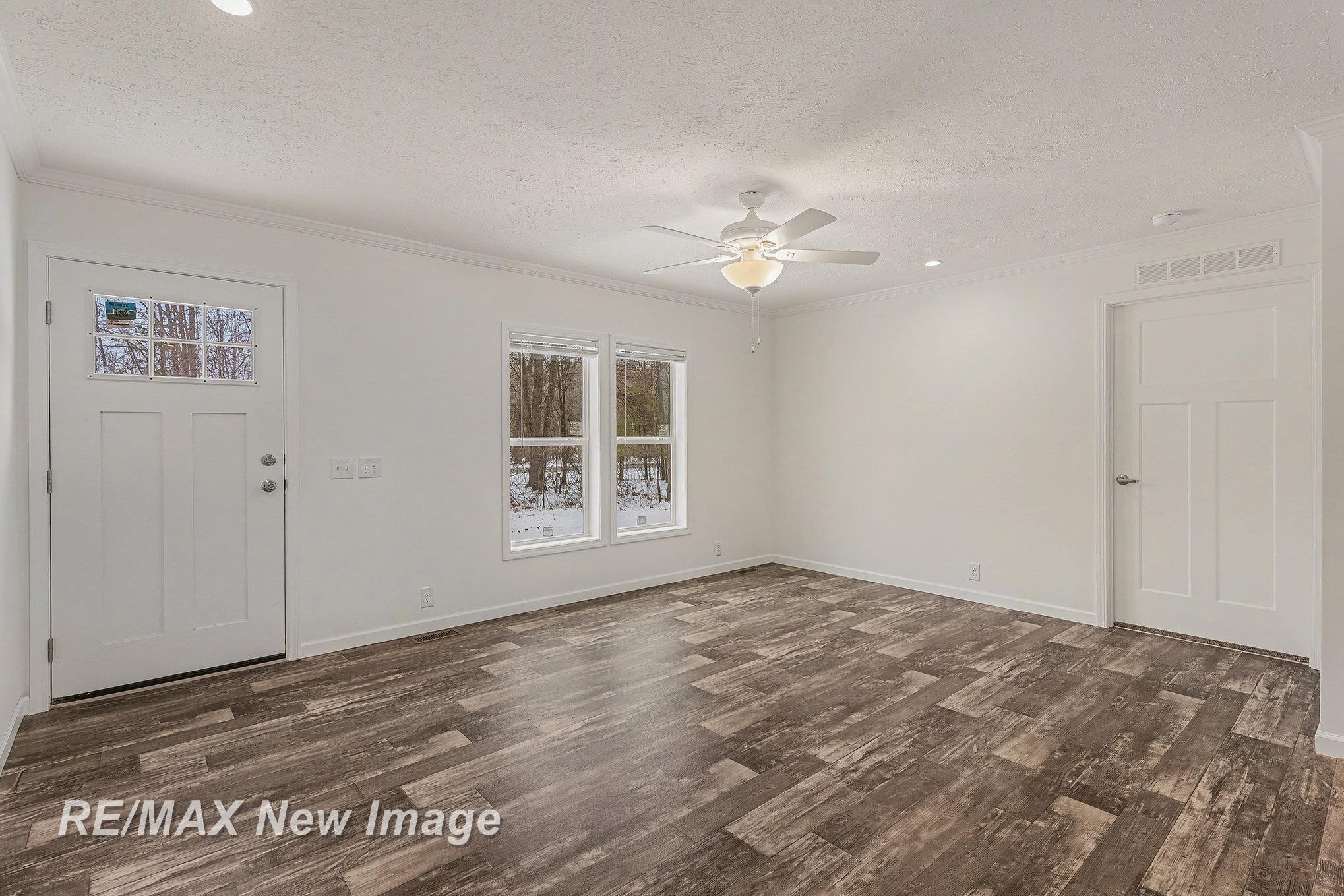 18925 W Townline Road, Saint Charles, MI 48655 — Photo 2