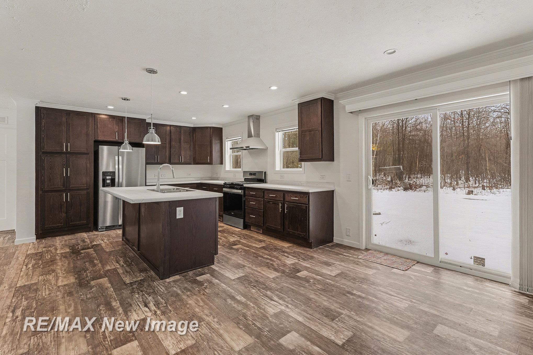 18925 W Townline Road, Saint Charles, MI 48655 — Photo 5