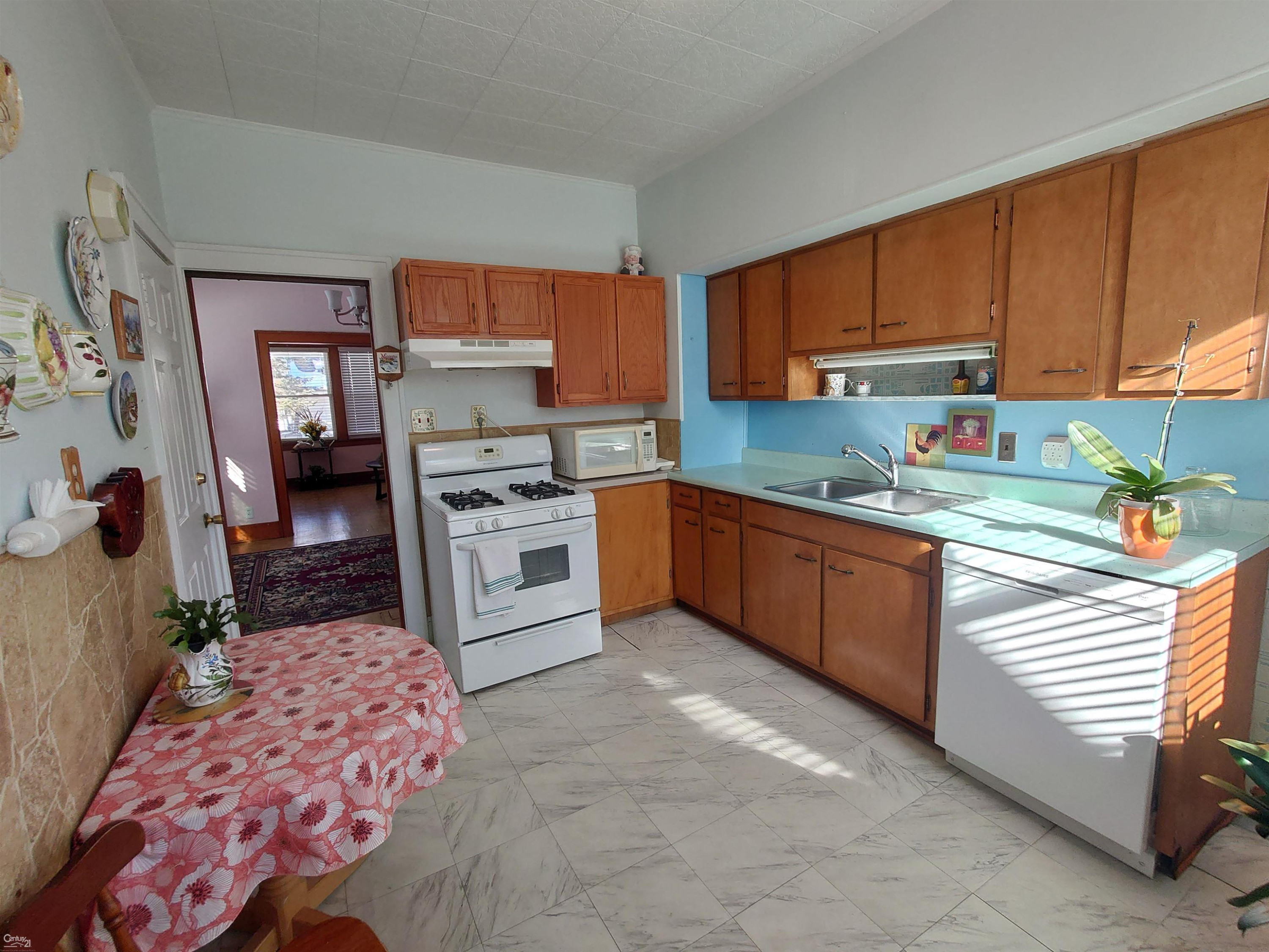 8086 Emily Street, Detroit, MI 48234 — Photo 11