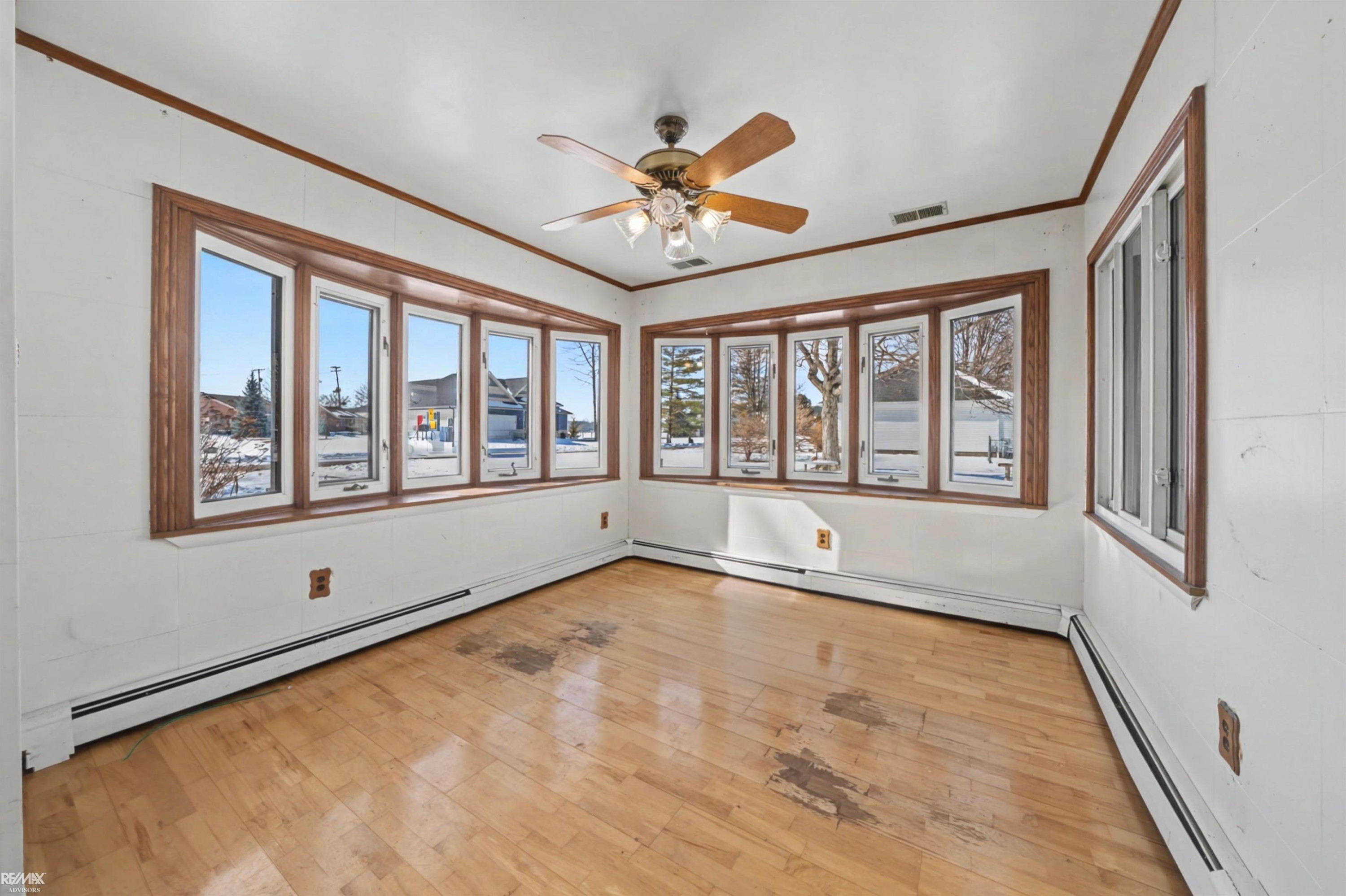 724 Townsend Drive, Algonac, MI 48001 — Photo 5