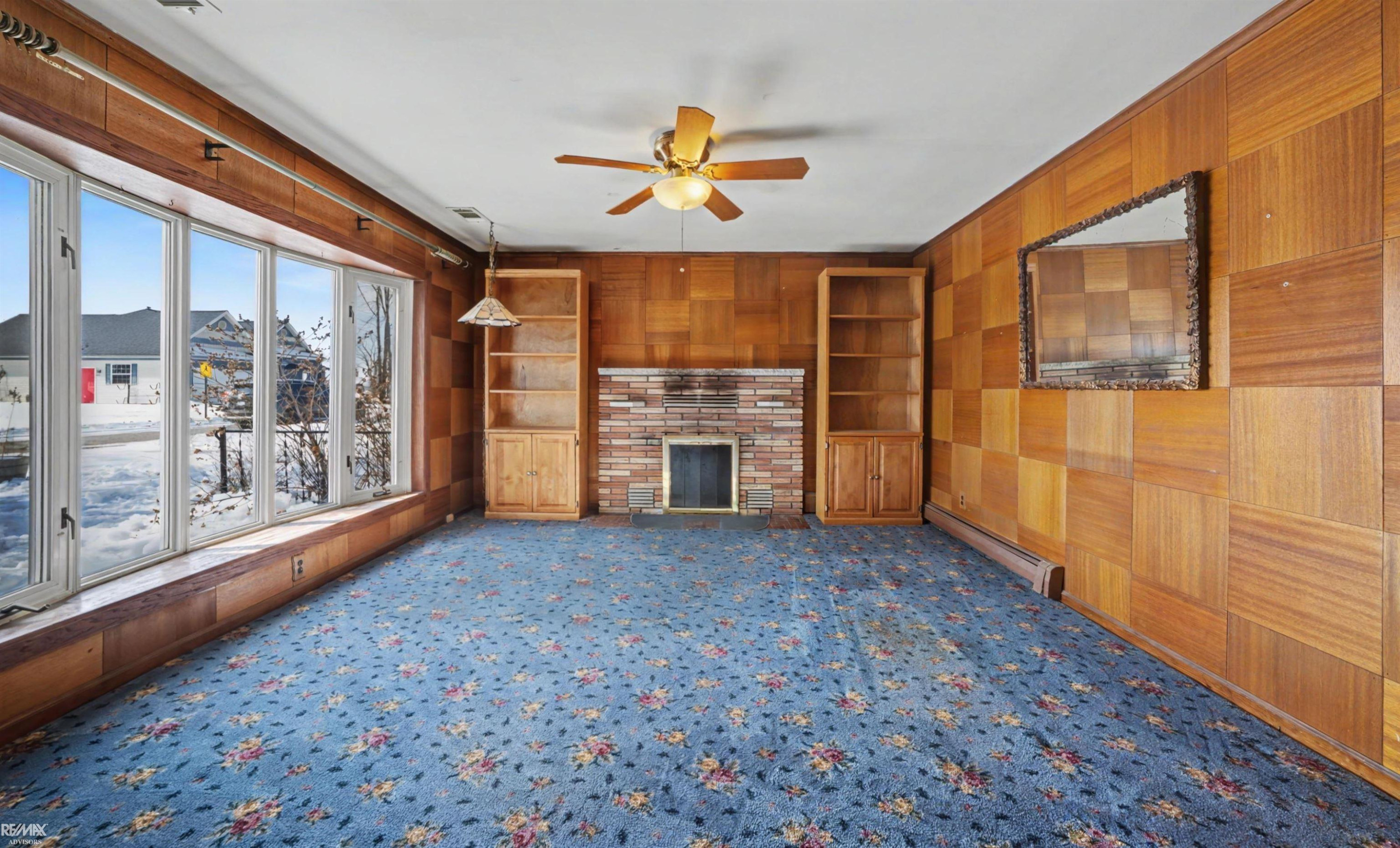 724 Townsend Drive, Algonac, MI 48001 — Photo 12