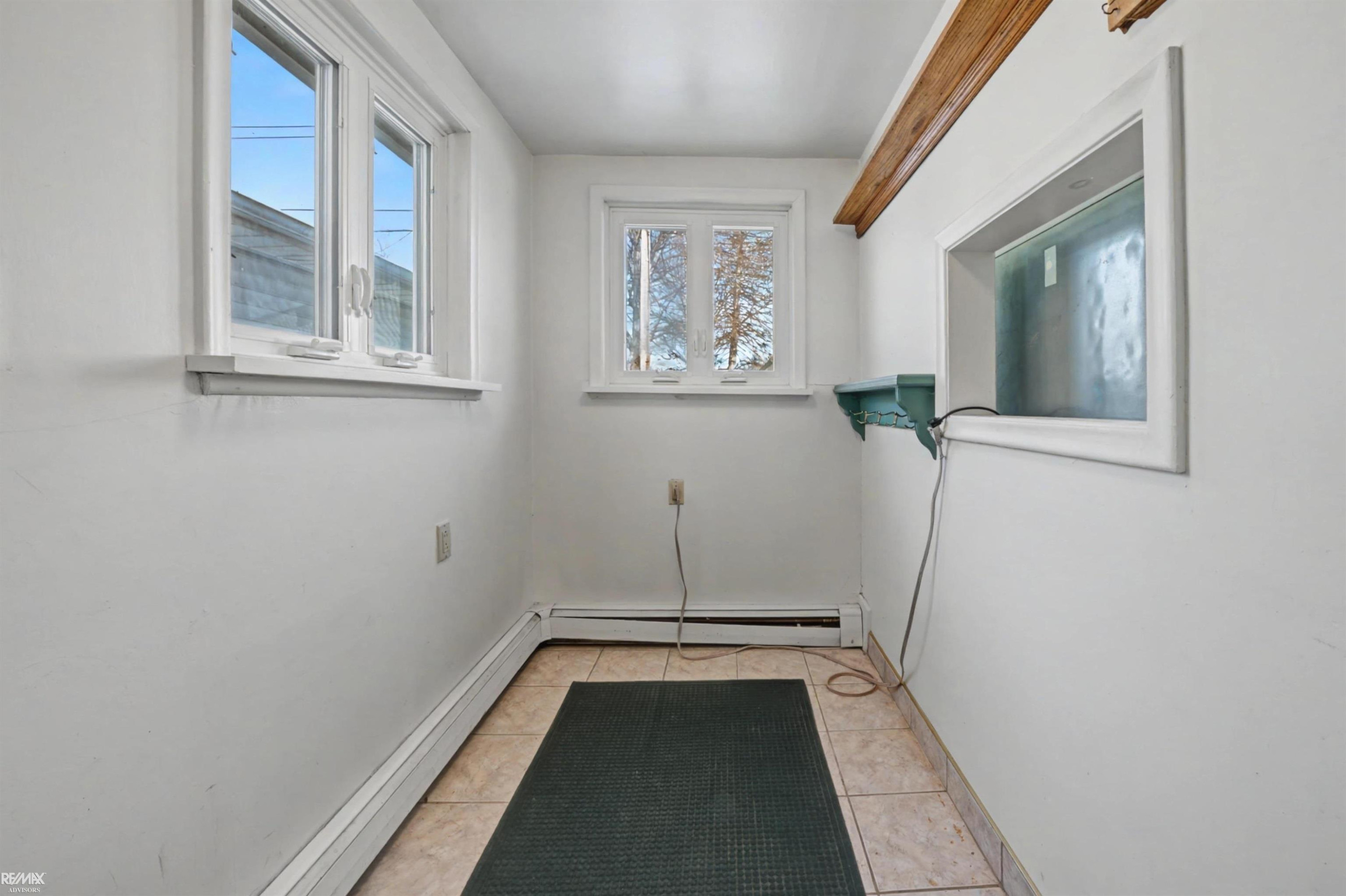 724 Townsend Drive, Algonac, MI 48001 — Photo 31