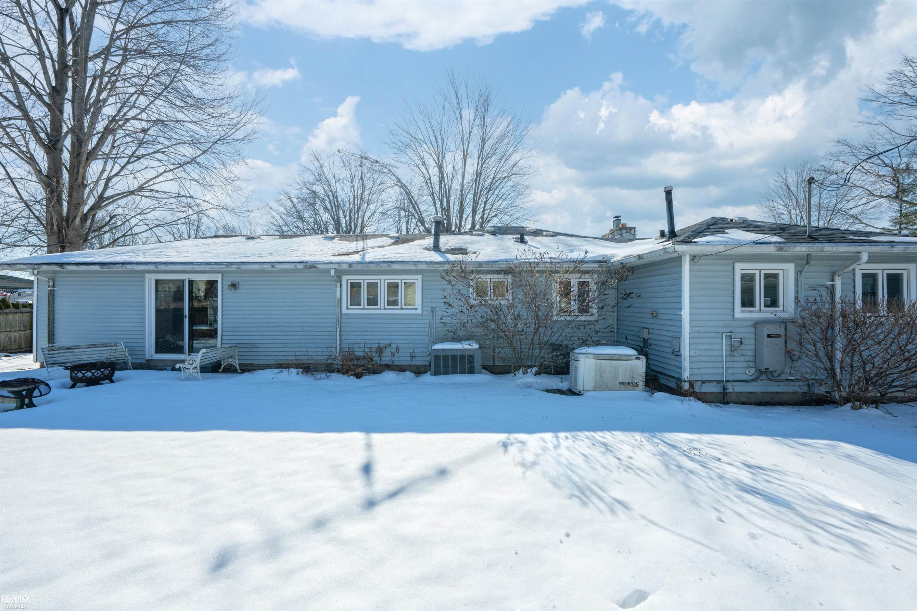 724 Townsend Drive, Algonac, MI 48001 — Photo 40