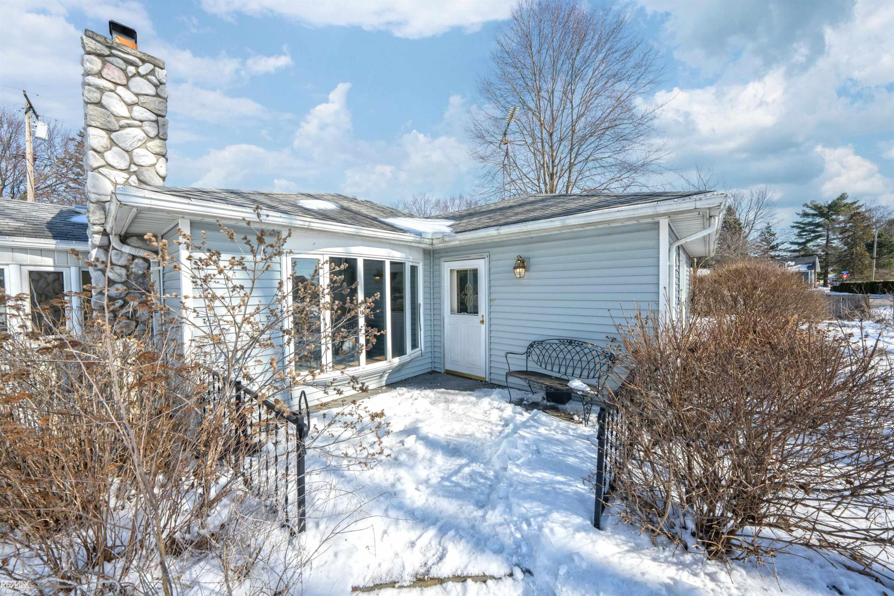 724 Townsend Drive, Algonac, MI 48001 — Photo 46