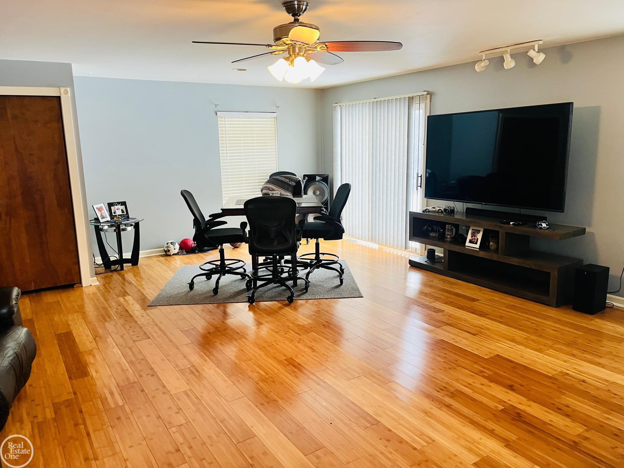 1022 S Allen Road, MI 48079 — Photo 3
