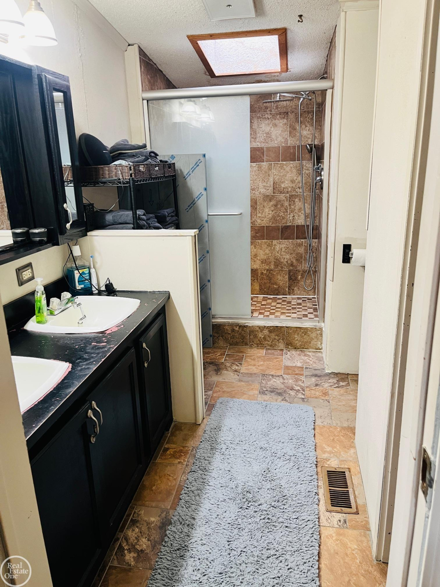 1022 S Allen Road, MI 48079 — Photo 8