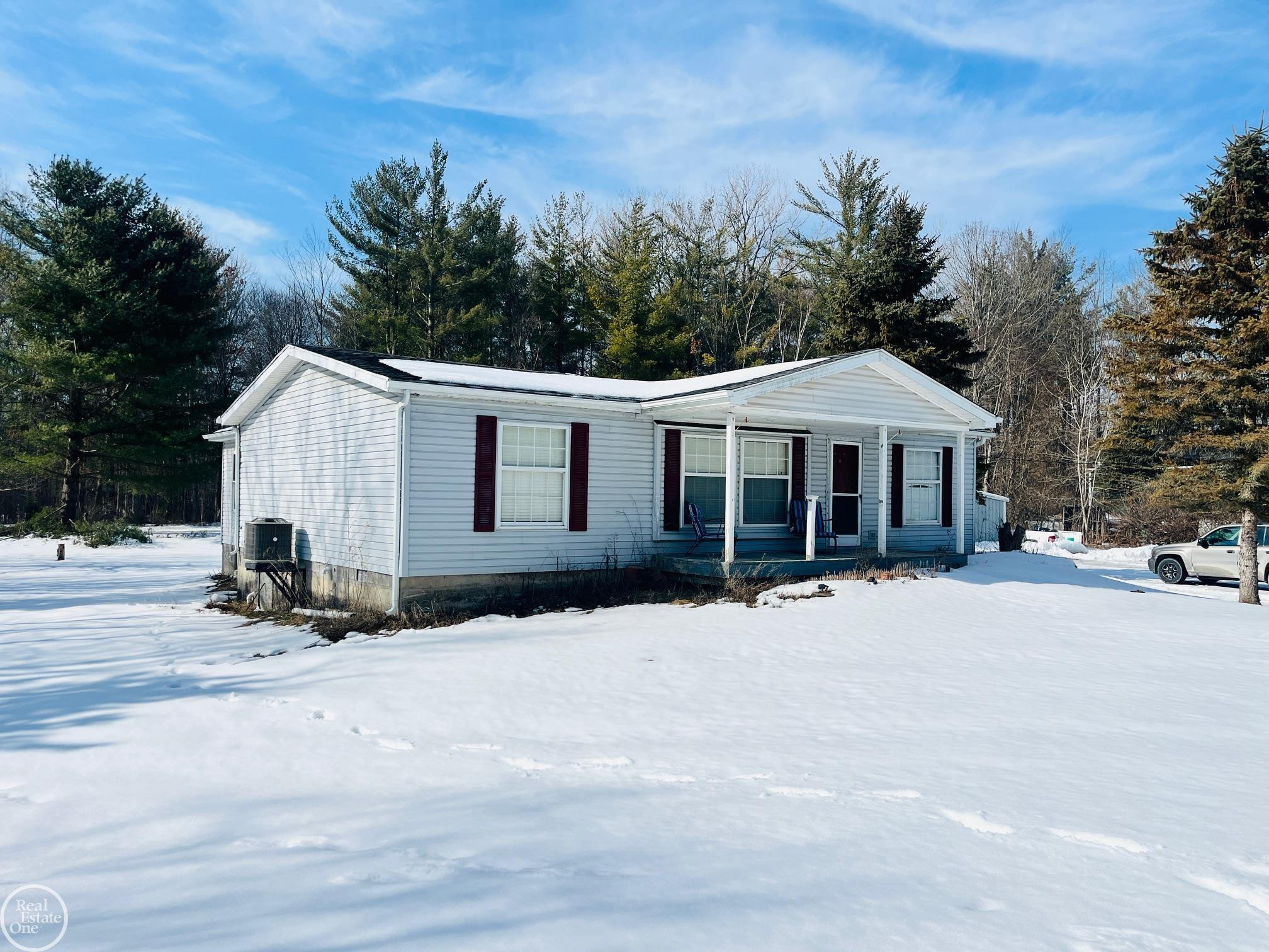 1022 S Allen Road, MI 48079 — Photo 13