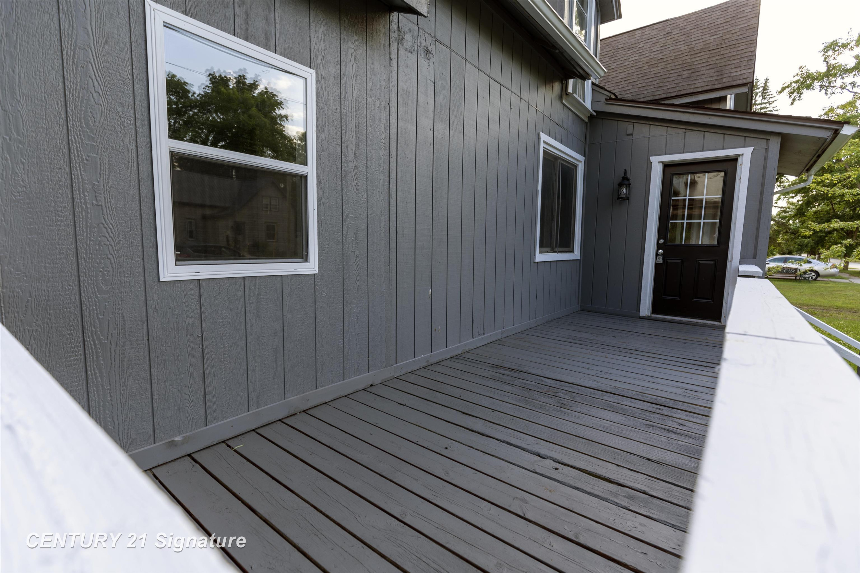 611 W 2nd Street, Pinconning, MI 48650 — Photo 4