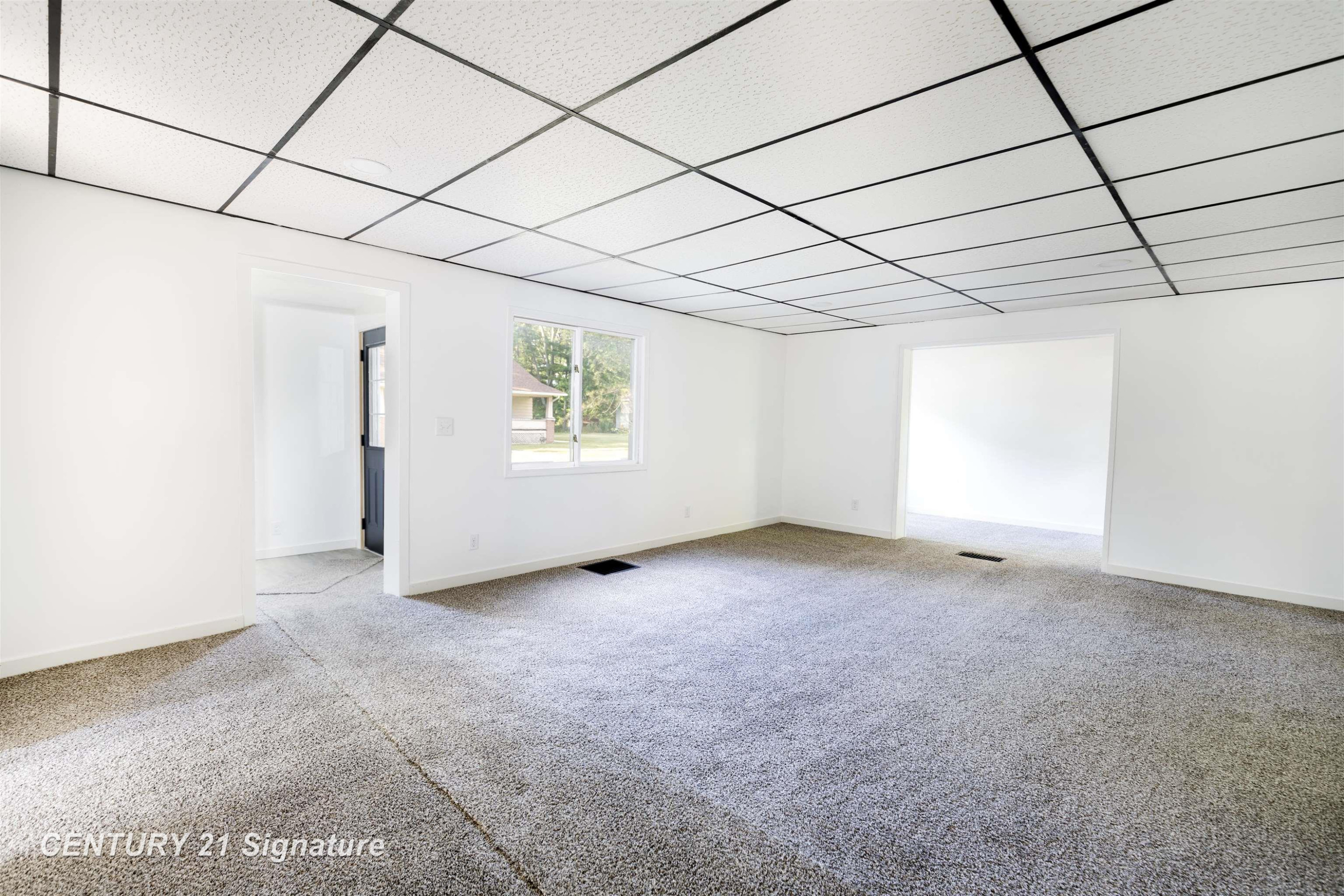611 W 2nd Street, Pinconning, MI 48650 — Photo 8