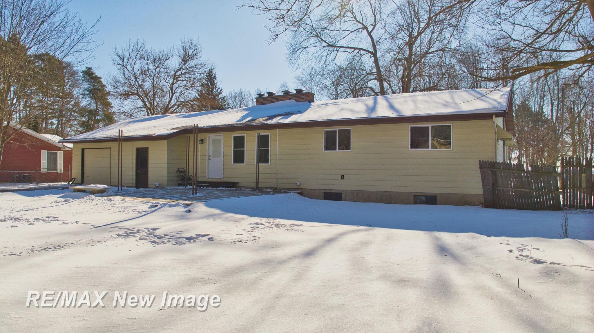5885 McGrandy Road, Bridgeport, MI 48722 — Photo 6