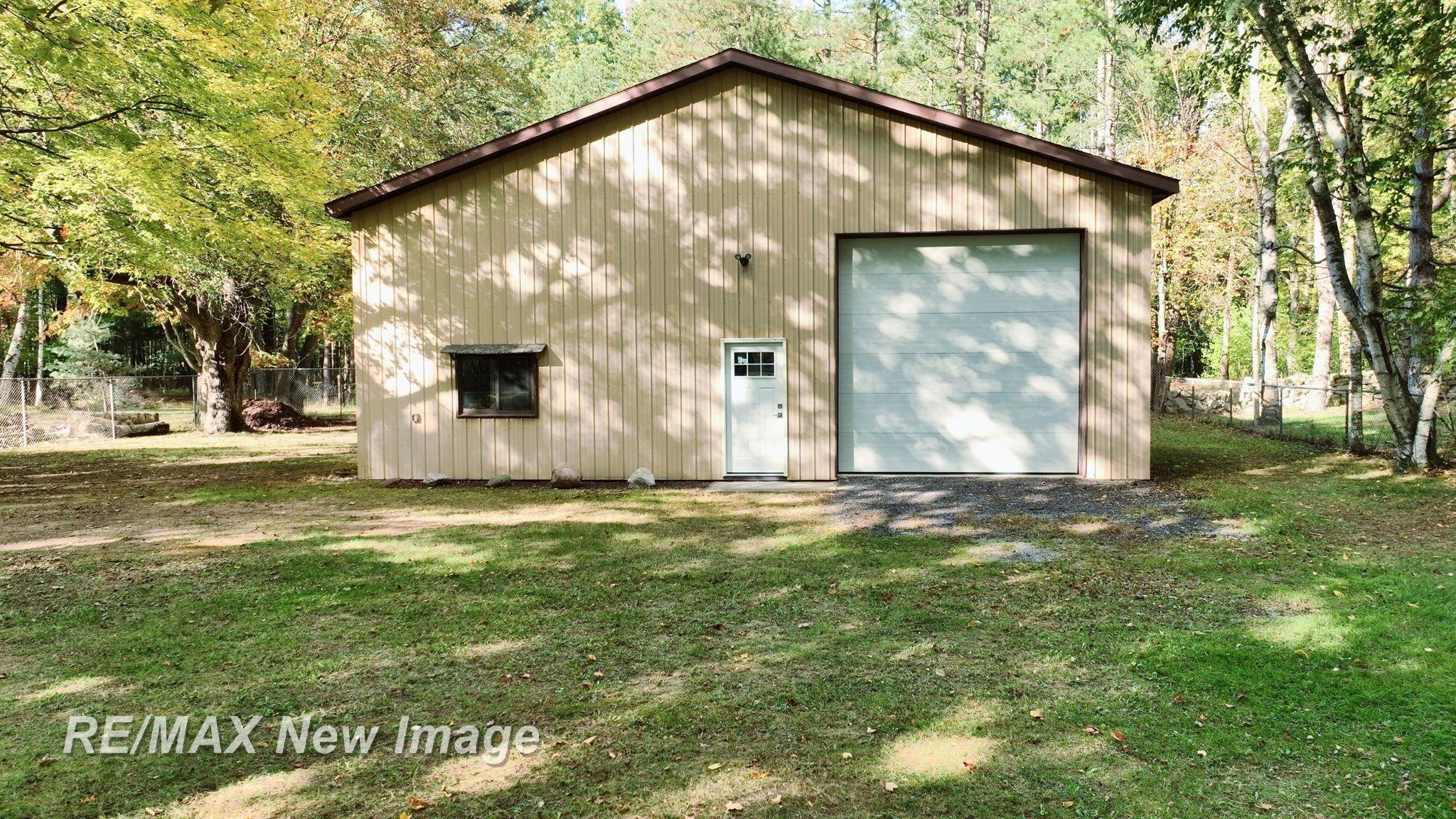 5885 McGrandy Road, Bridgeport, MI 48722 — Photo 59