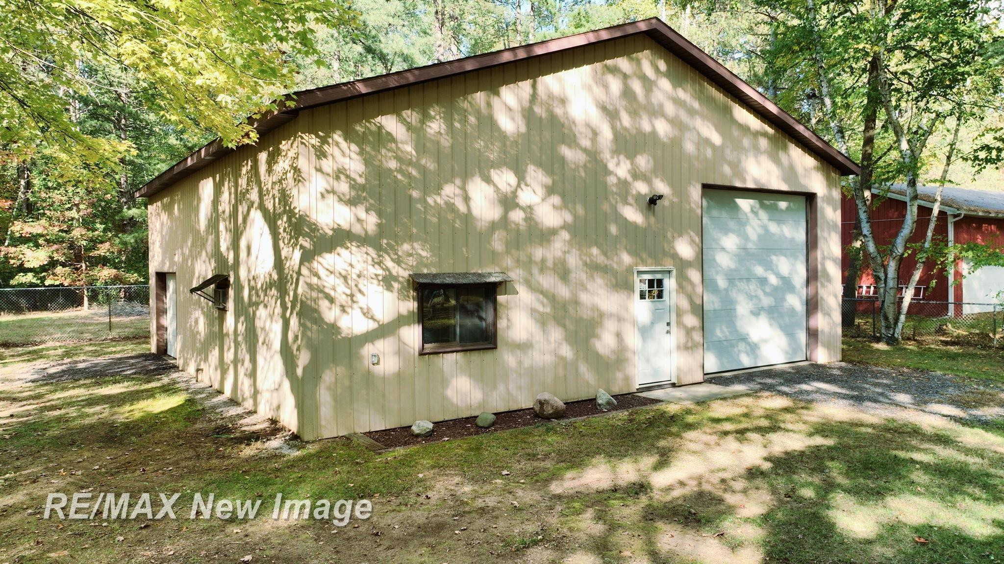 5885 McGrandy Road, Bridgeport, MI 48722 — Photo 60