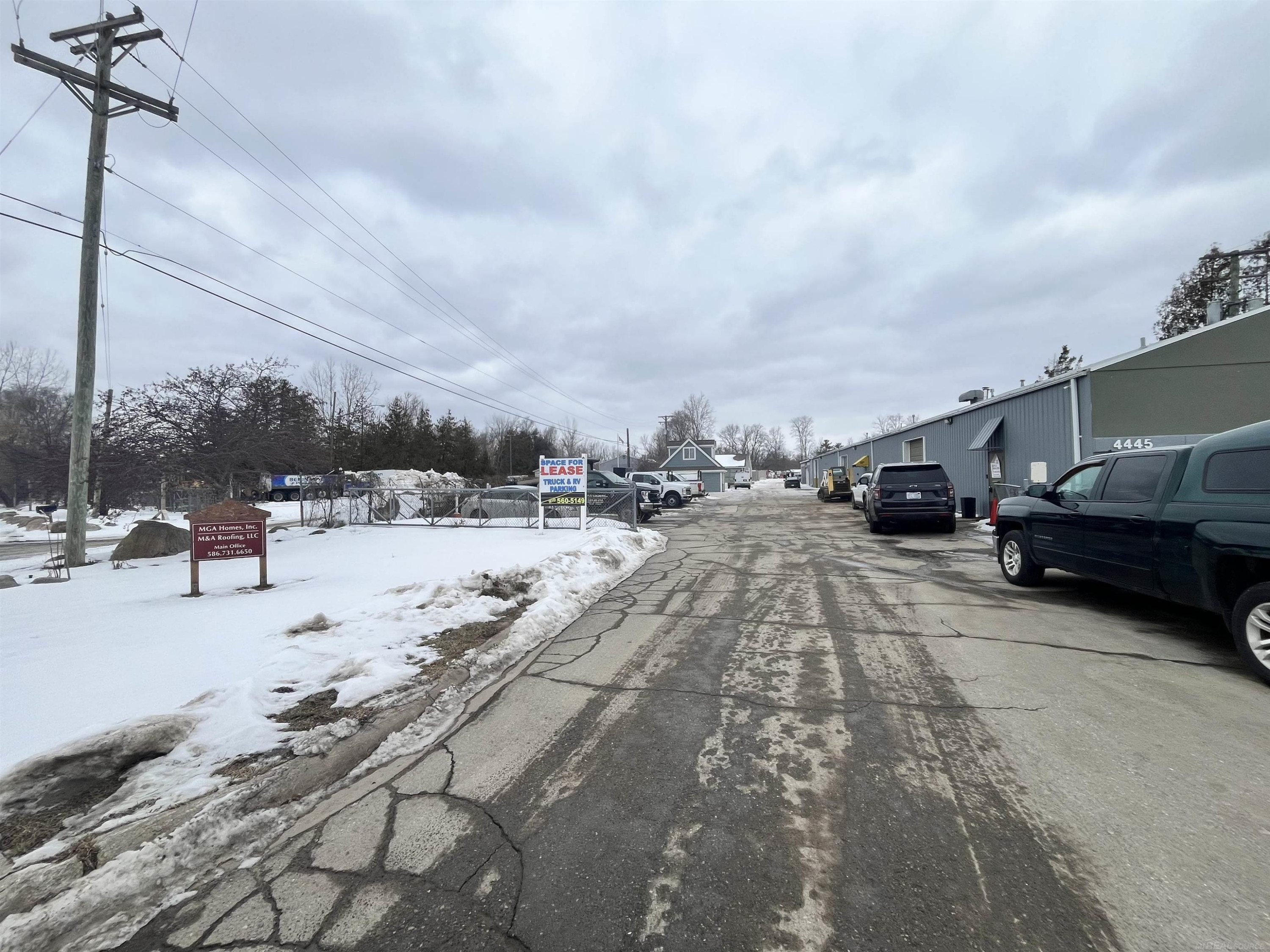 4445 22 Mile Road, MI 48317 — Photo 7
