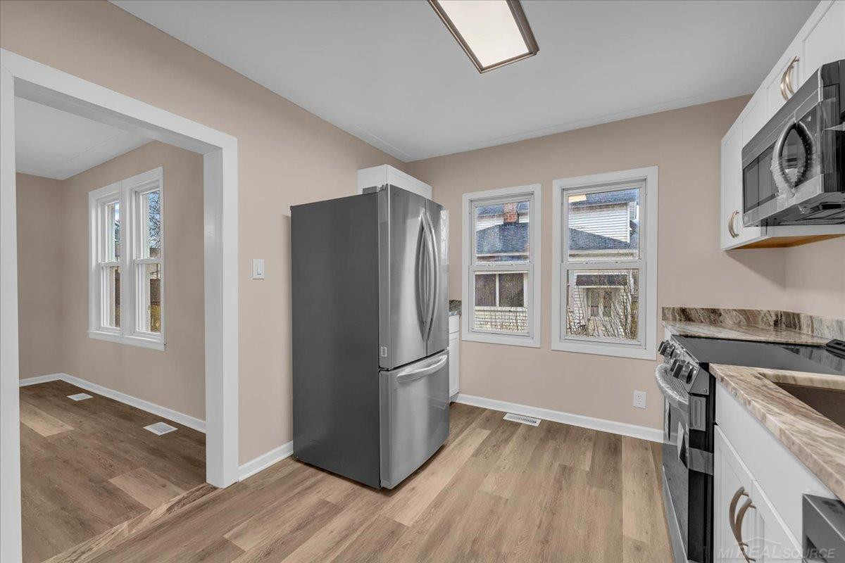409 N Fifth Street, MI 48079 — Photo 10