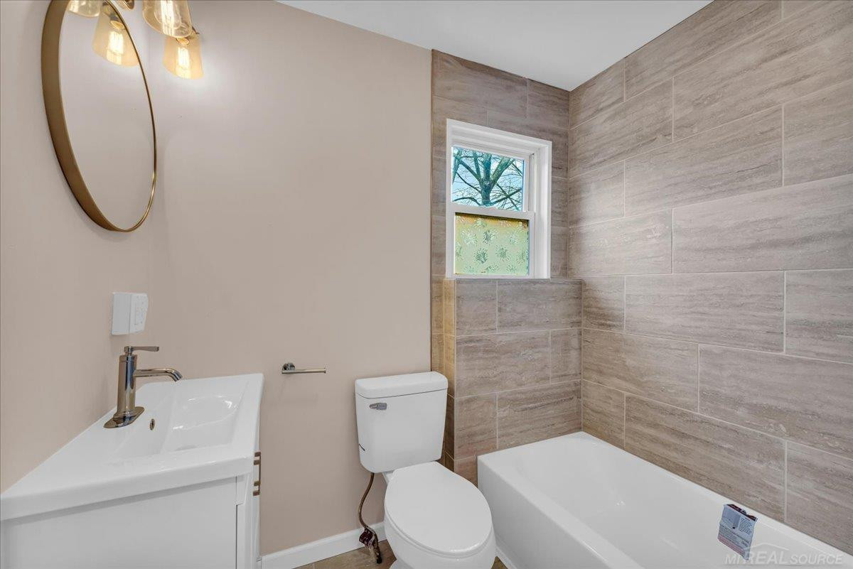 409 N Fifth Street, MI 48079 — Photo 11