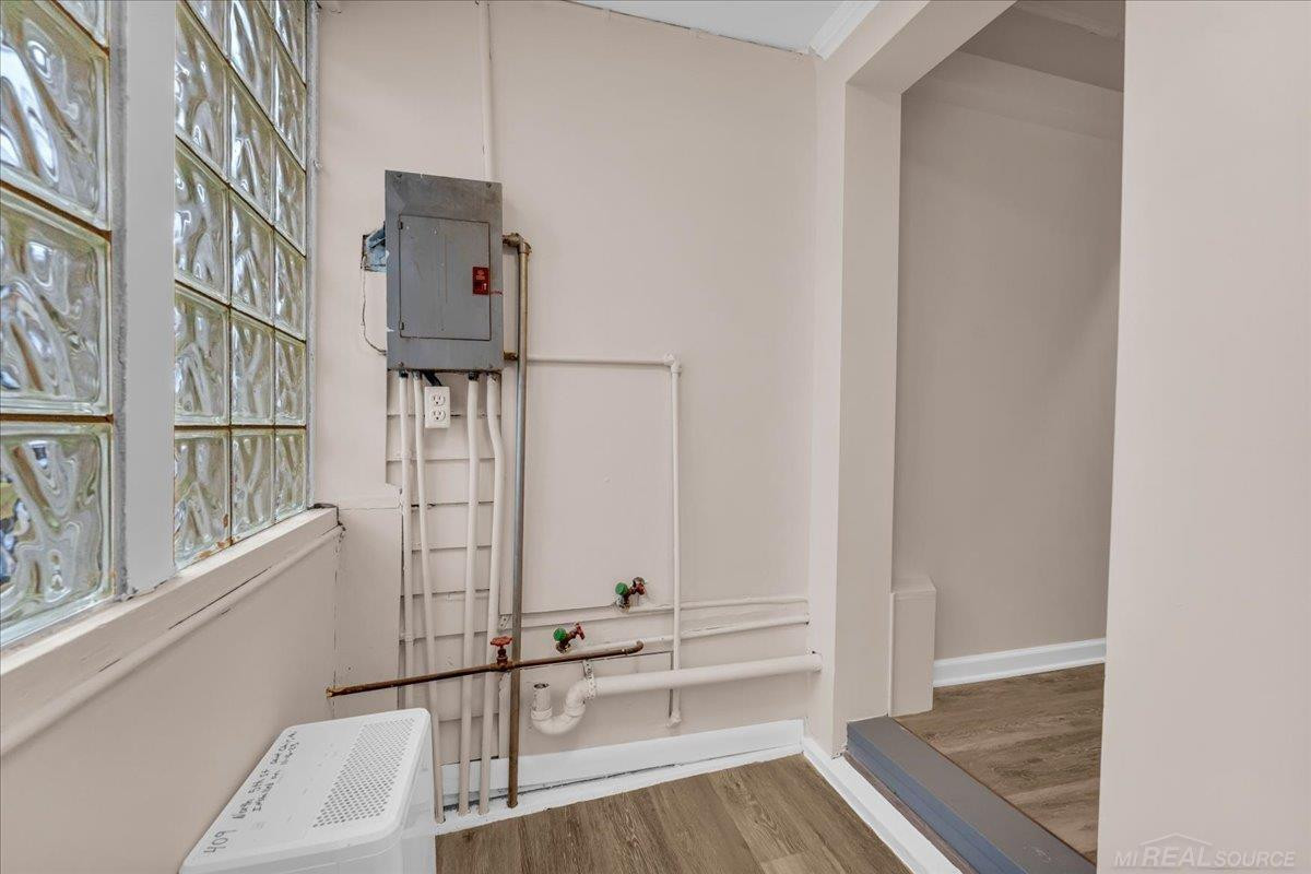 409 N Fifth Street, MI 48079 — Photo 12
