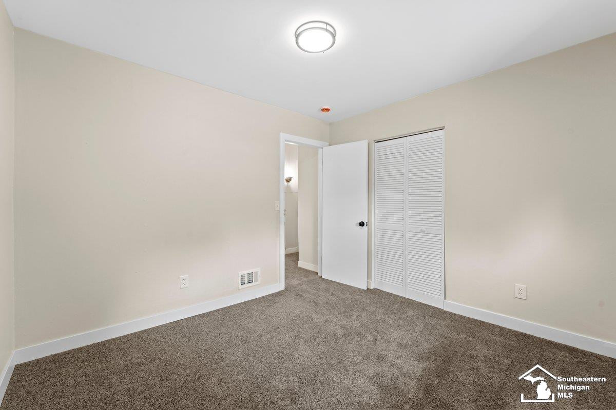 5888 Kolb Avenue, Allen Park, MI 48101 — Photo 23