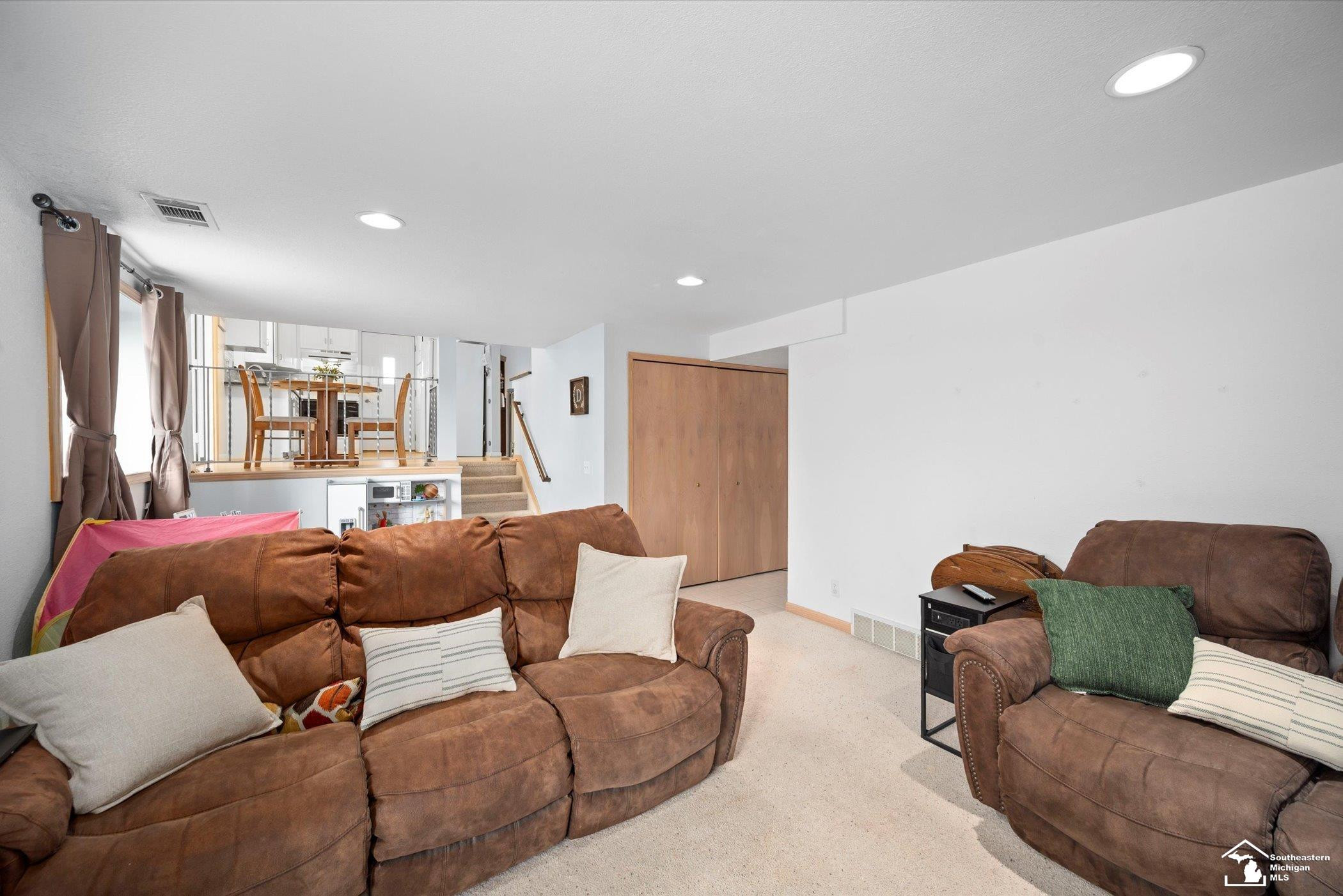 381 Armitage Drive, Monroe, MI 48162 — Photo 14