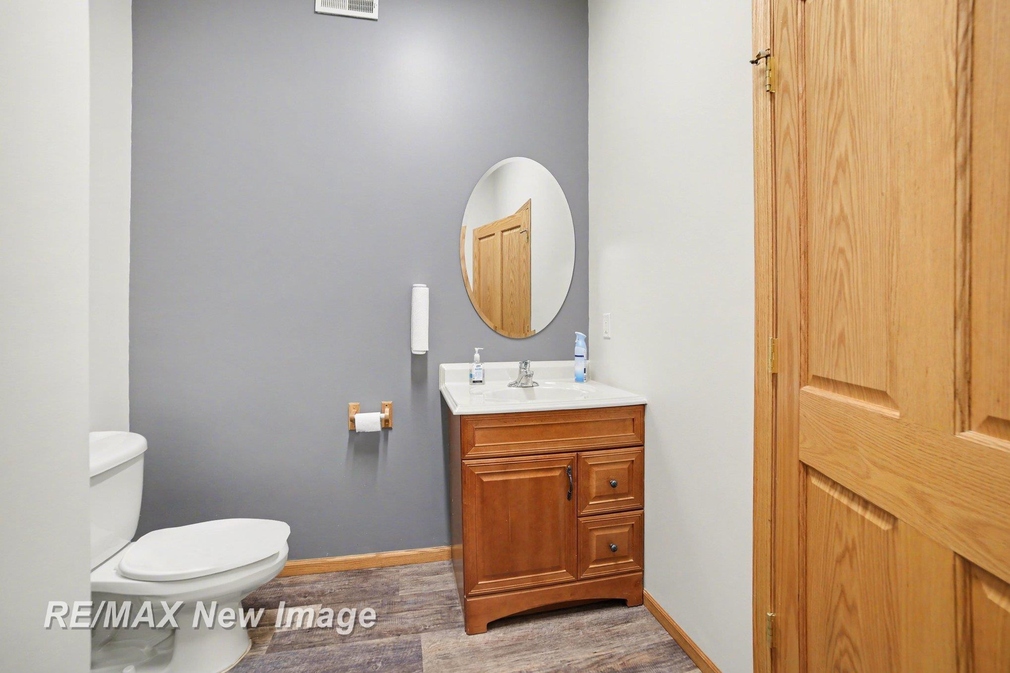 49 E ISABELLA Road, Midland, MI 48640 — Photo 18