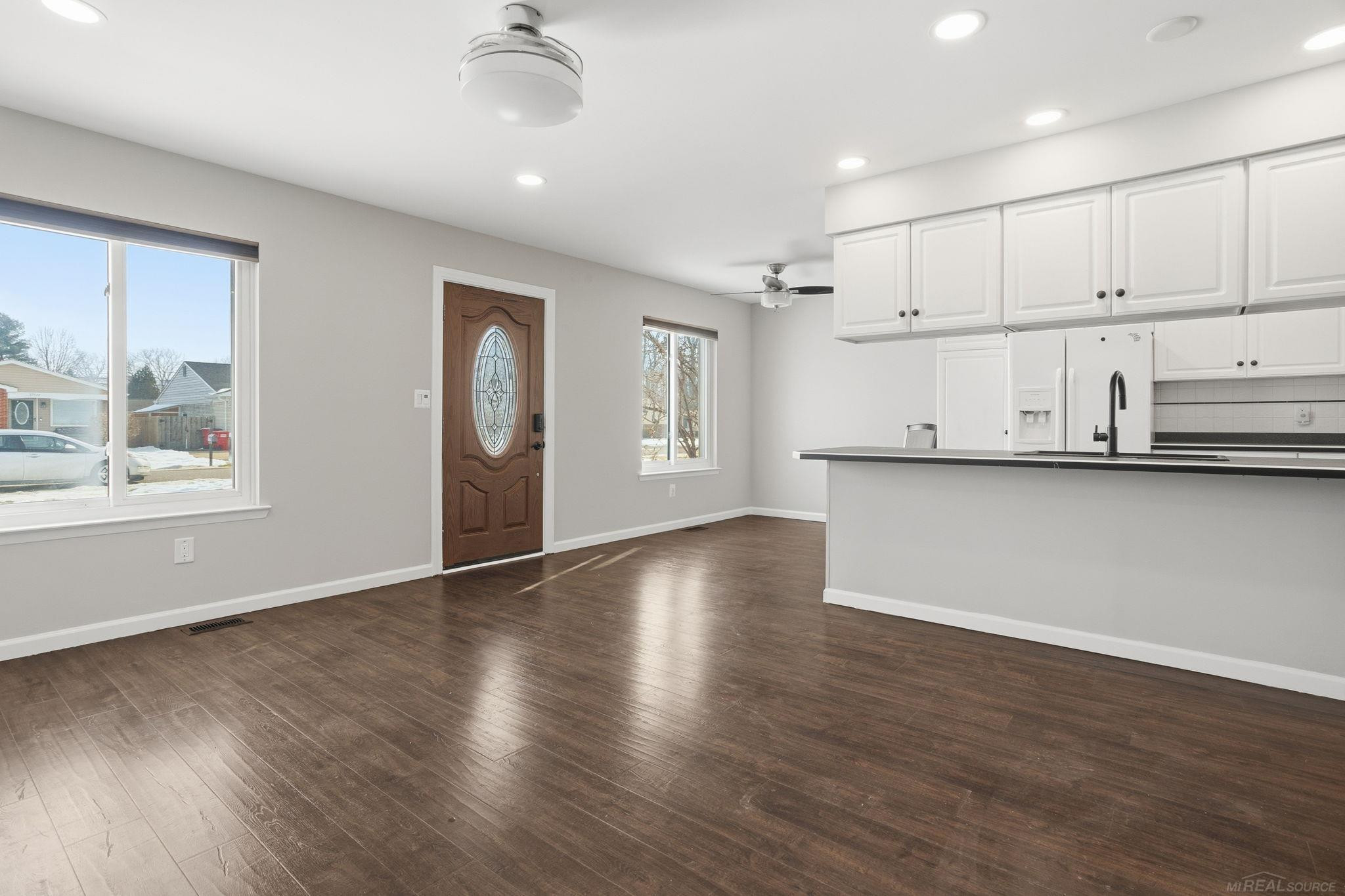 39531 Willmarth Street, MI — Photo 6