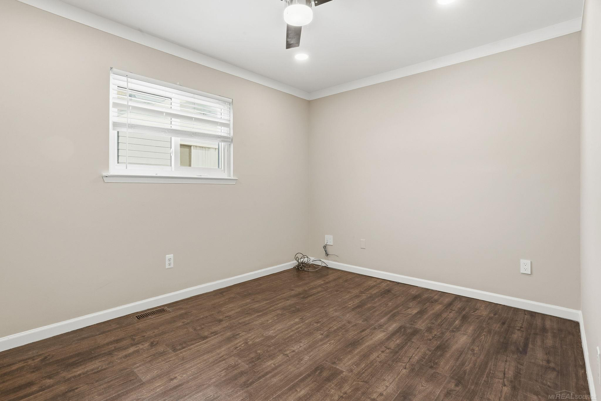 39531 Willmarth Street, MI — Photo 13