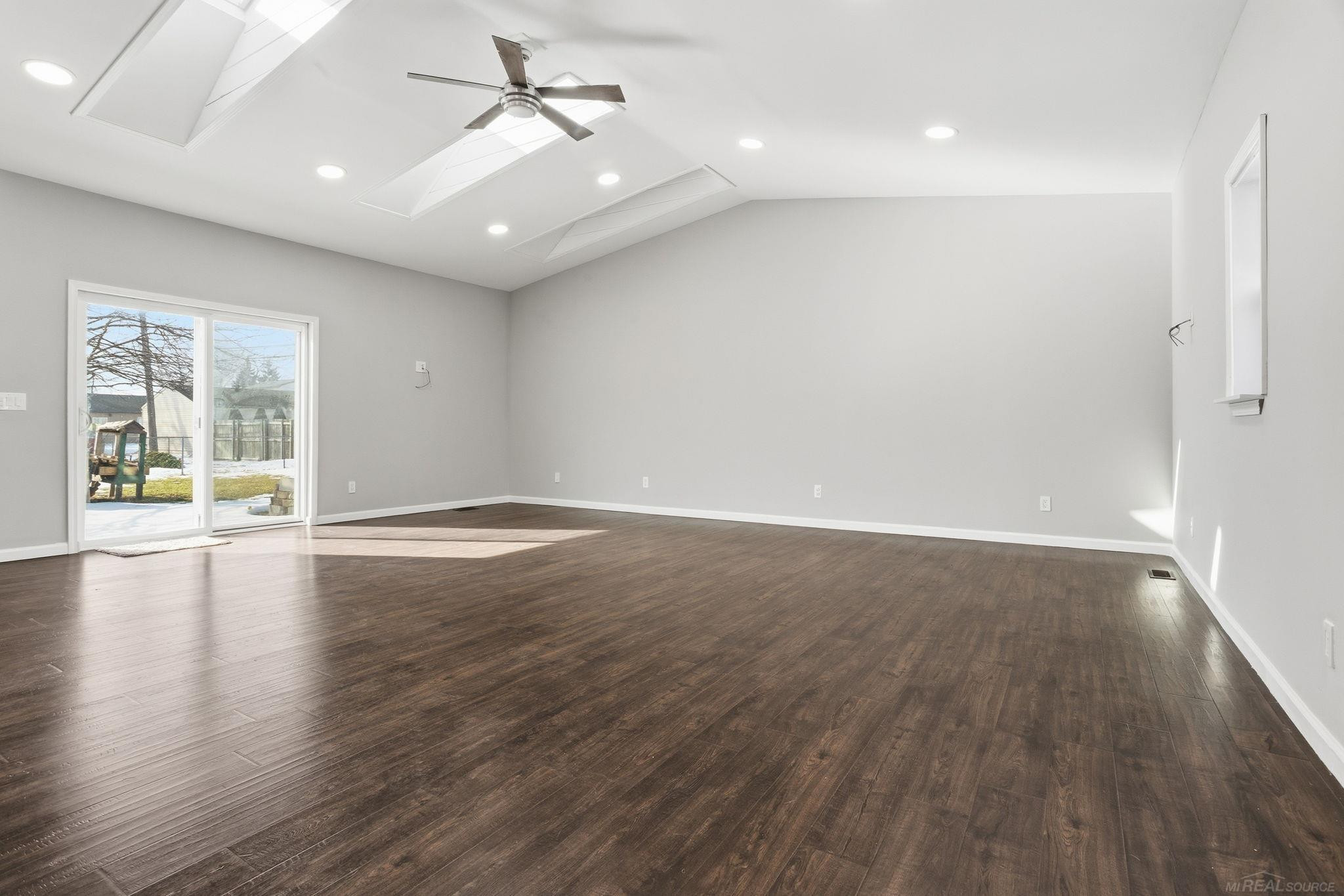 39531 Willmarth Street, MI — Photo 17