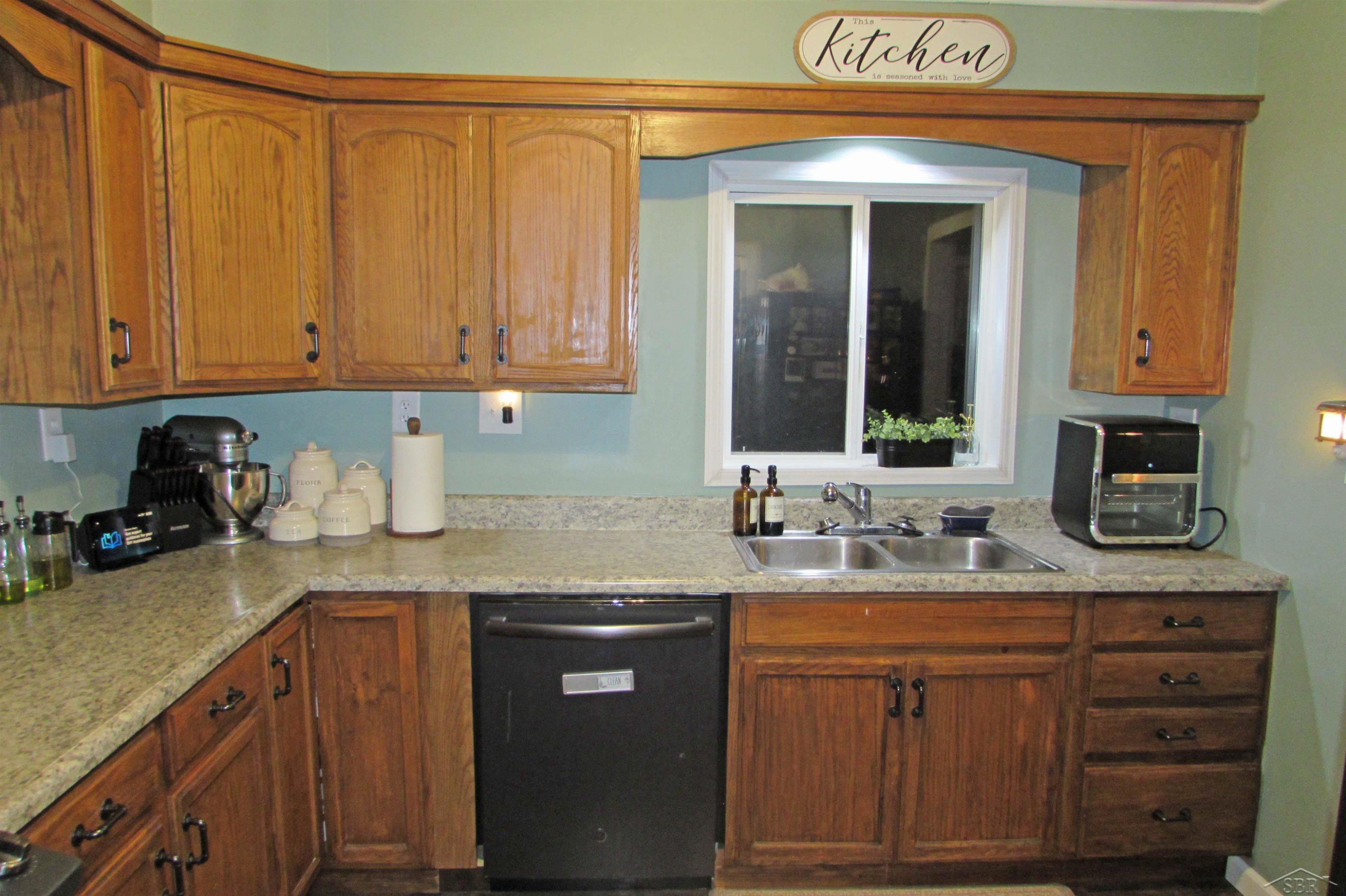 4172 Chesaning Road, Chesaning, MI 48616 — Photo 11