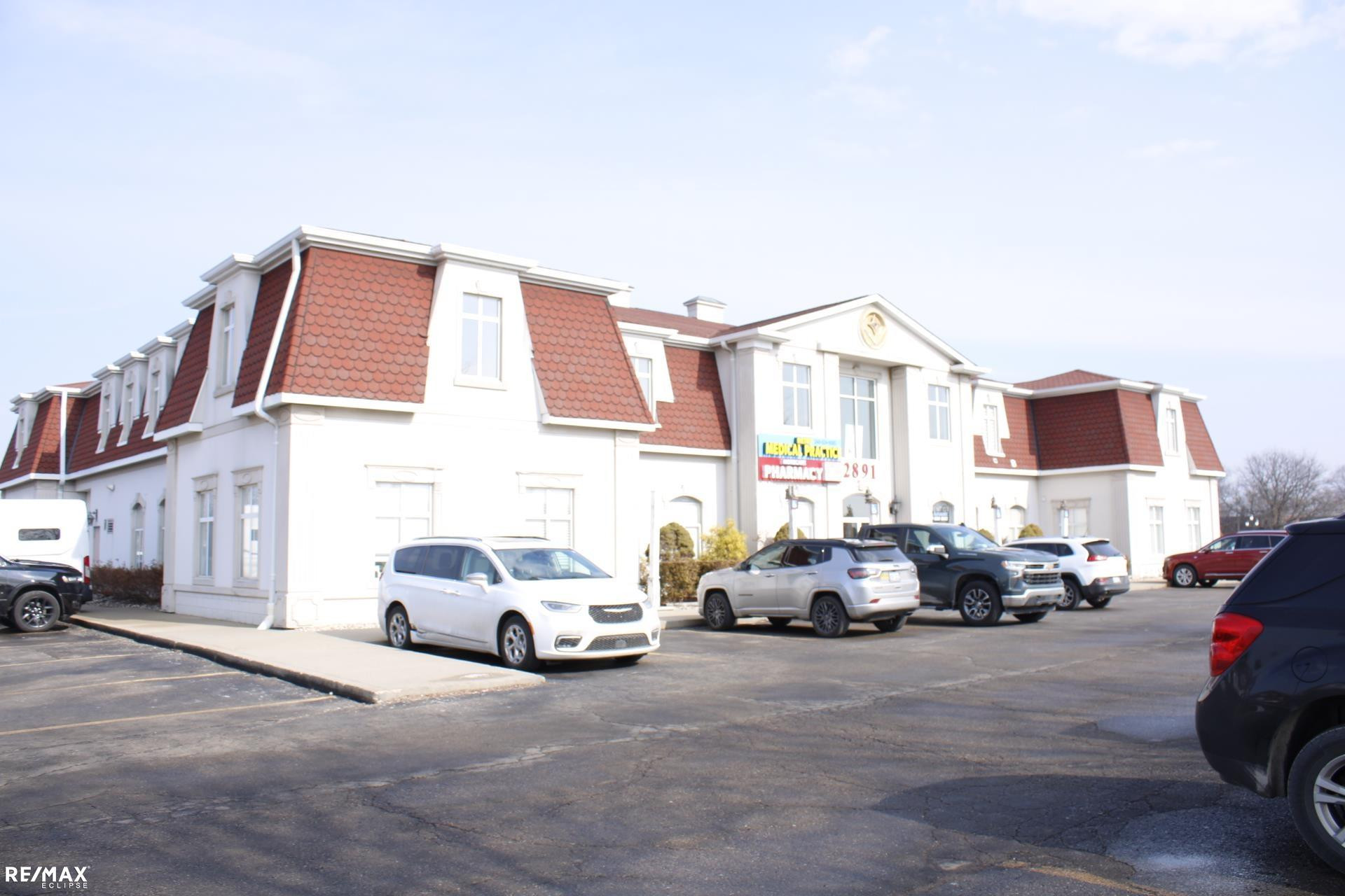 2891 E Maple Road, Unit 203, Troy, MI 48083 — Photo 3