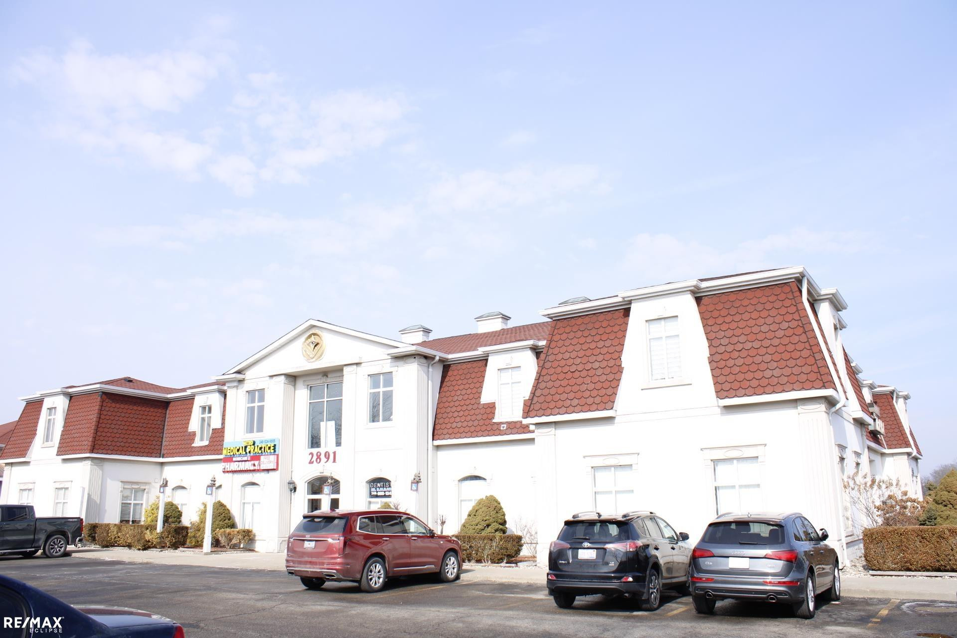 2891 E Maple Road, Unit 203, Troy, MI 48083 — Photo 4