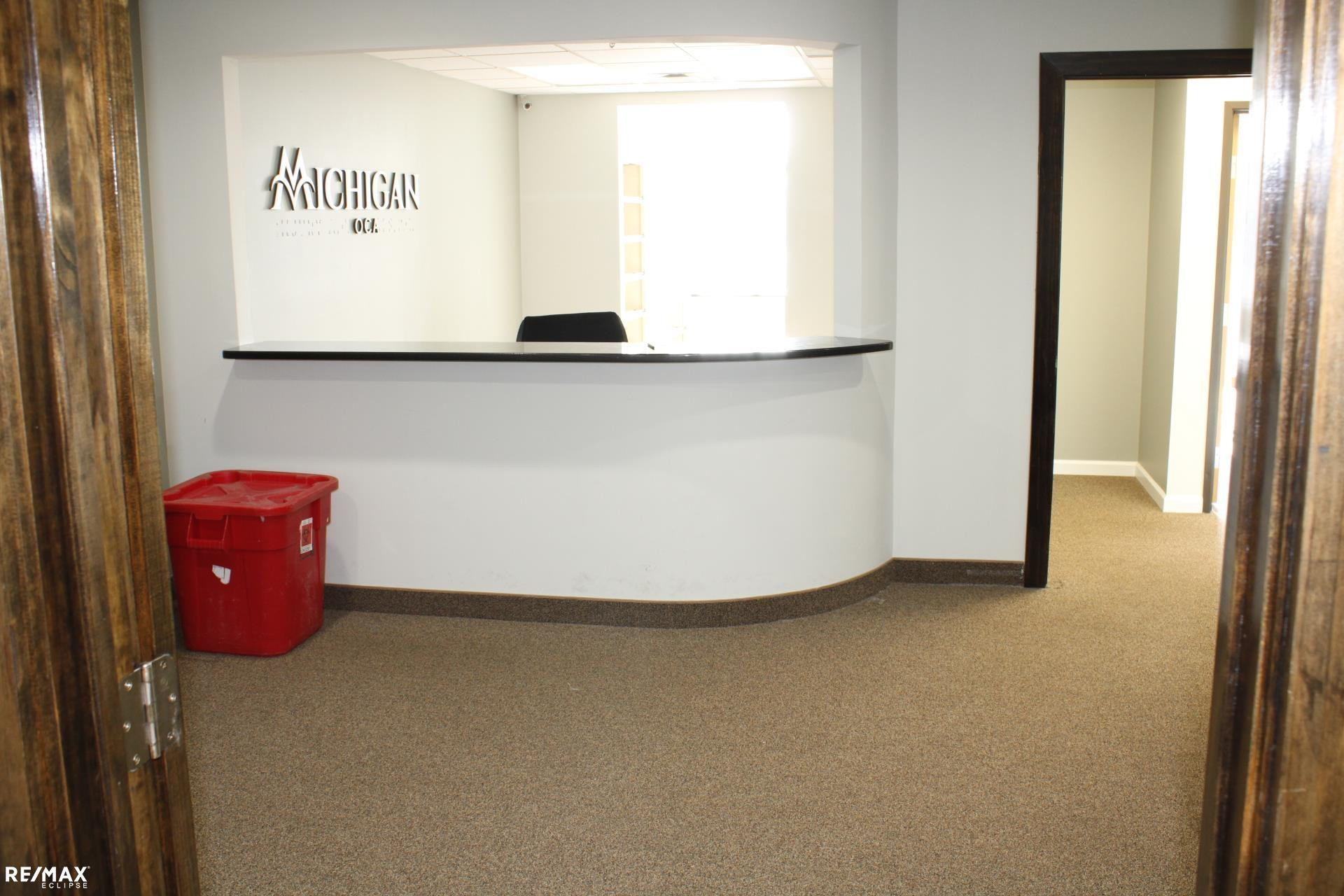 2891 E Maple Road, Unit 203, Troy, MI 48083 — Photo 13