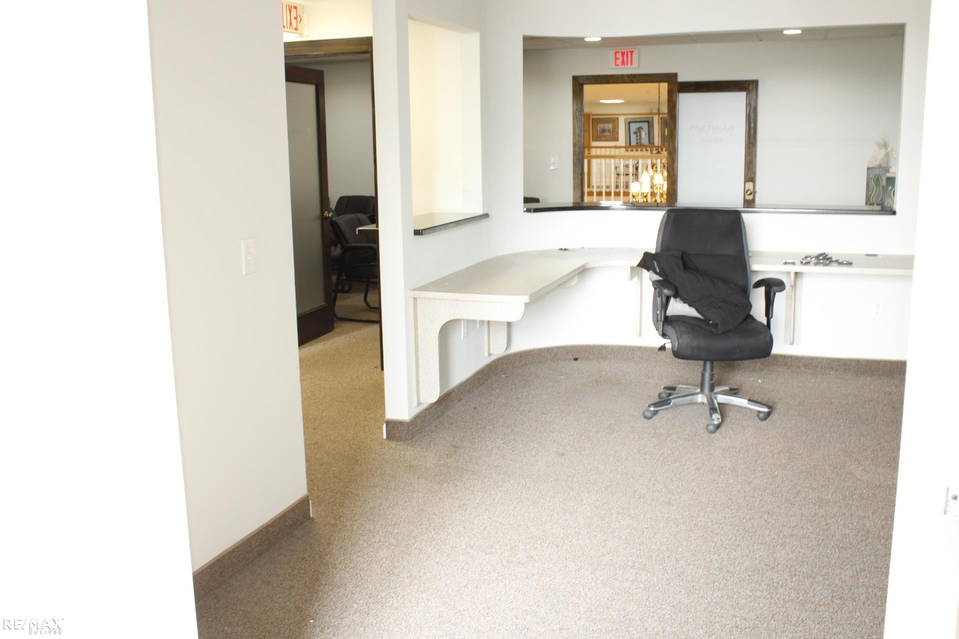 2891 E Maple Road, Unit 203, Troy, MI 48083 — Photo 15