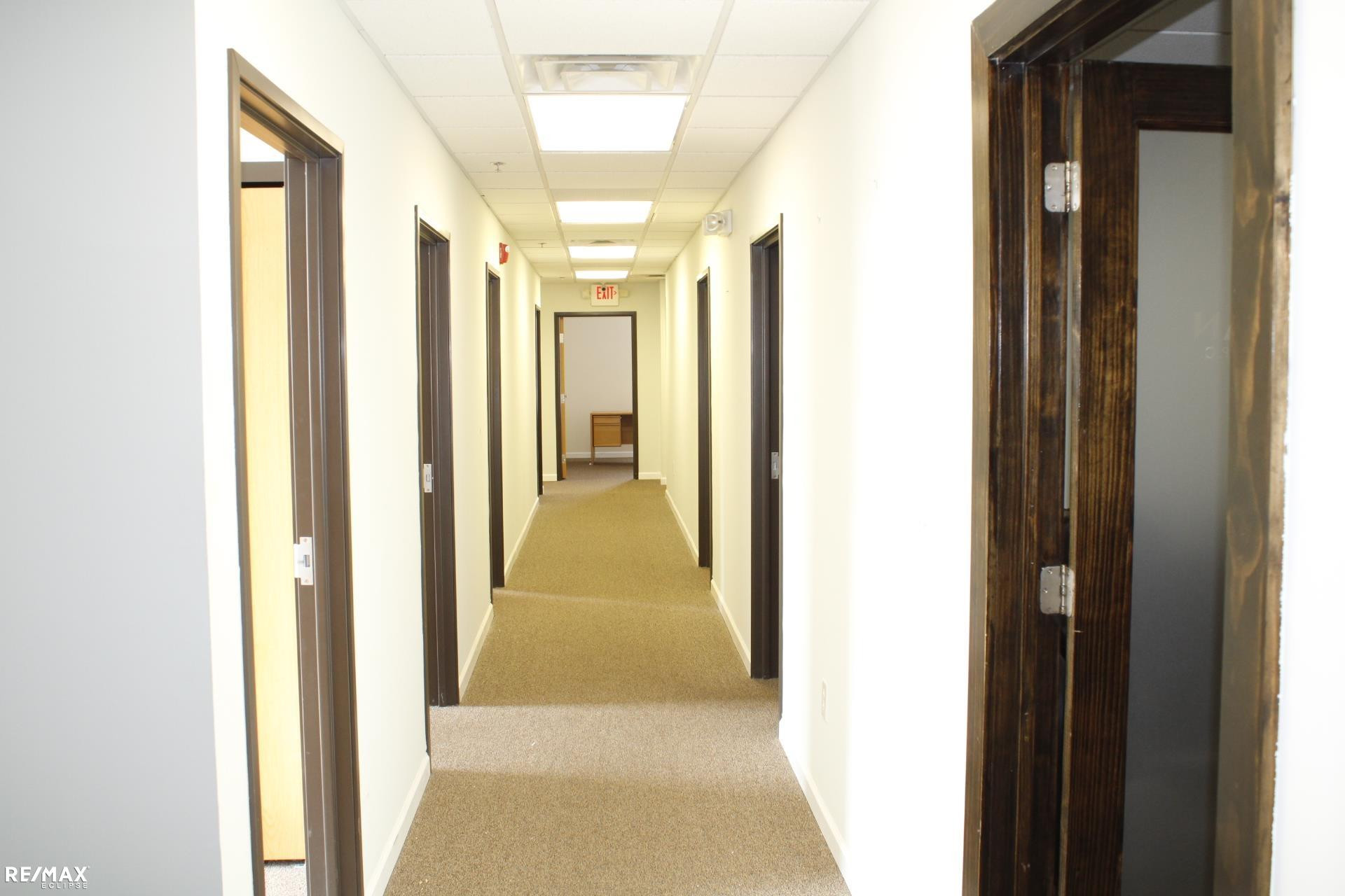 2891 E Maple Road, Unit 203, Troy, MI 48083 — Photo 16