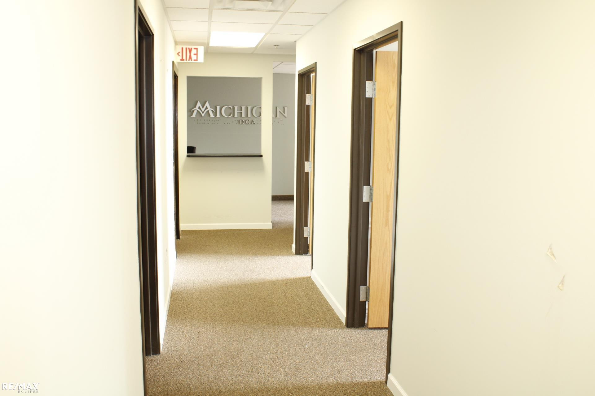 2891 E Maple Road, Unit 203, Troy, MI 48083 — Photo 28