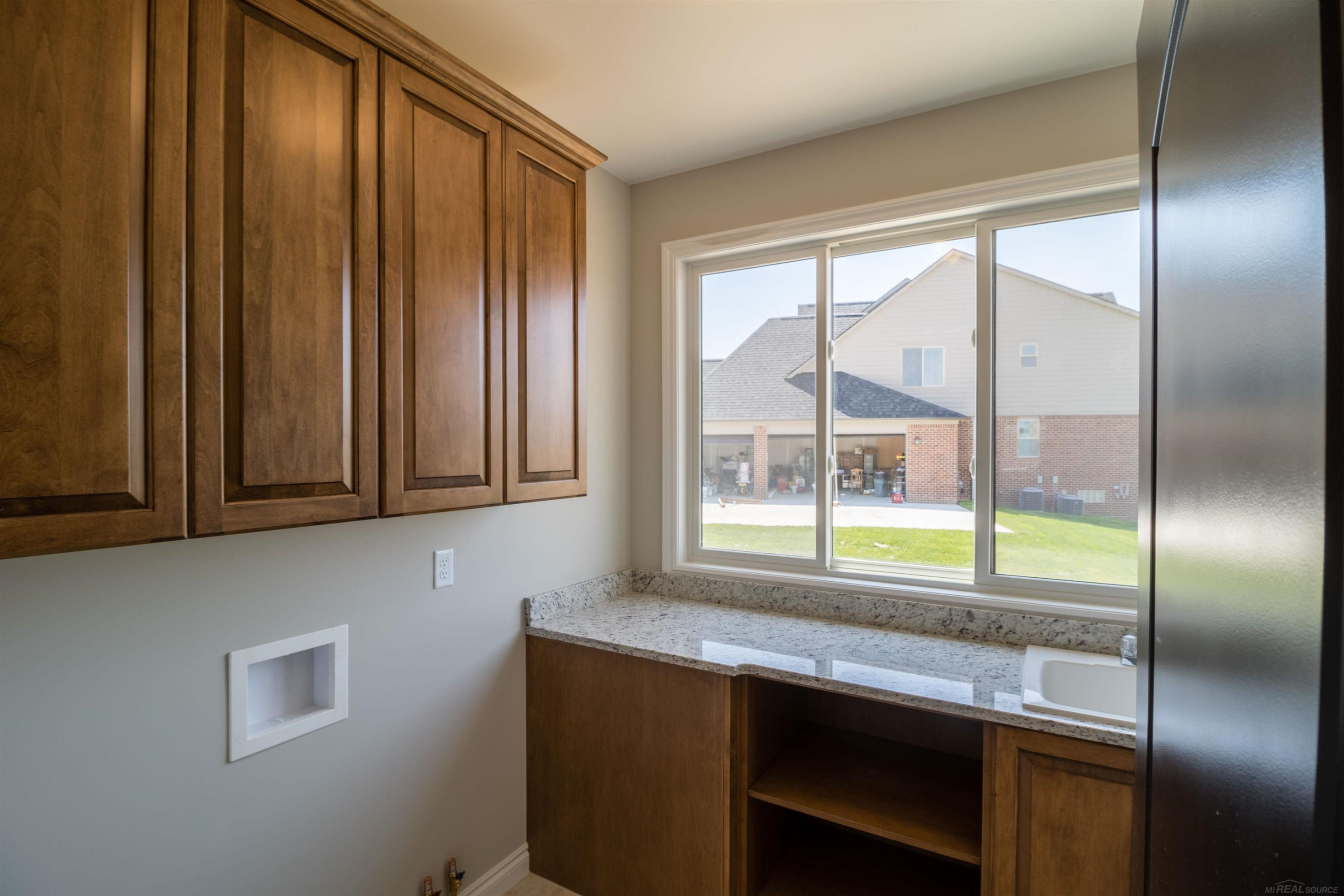 7496 Brunswick Drive, 49, MI 48095 — Photo 24