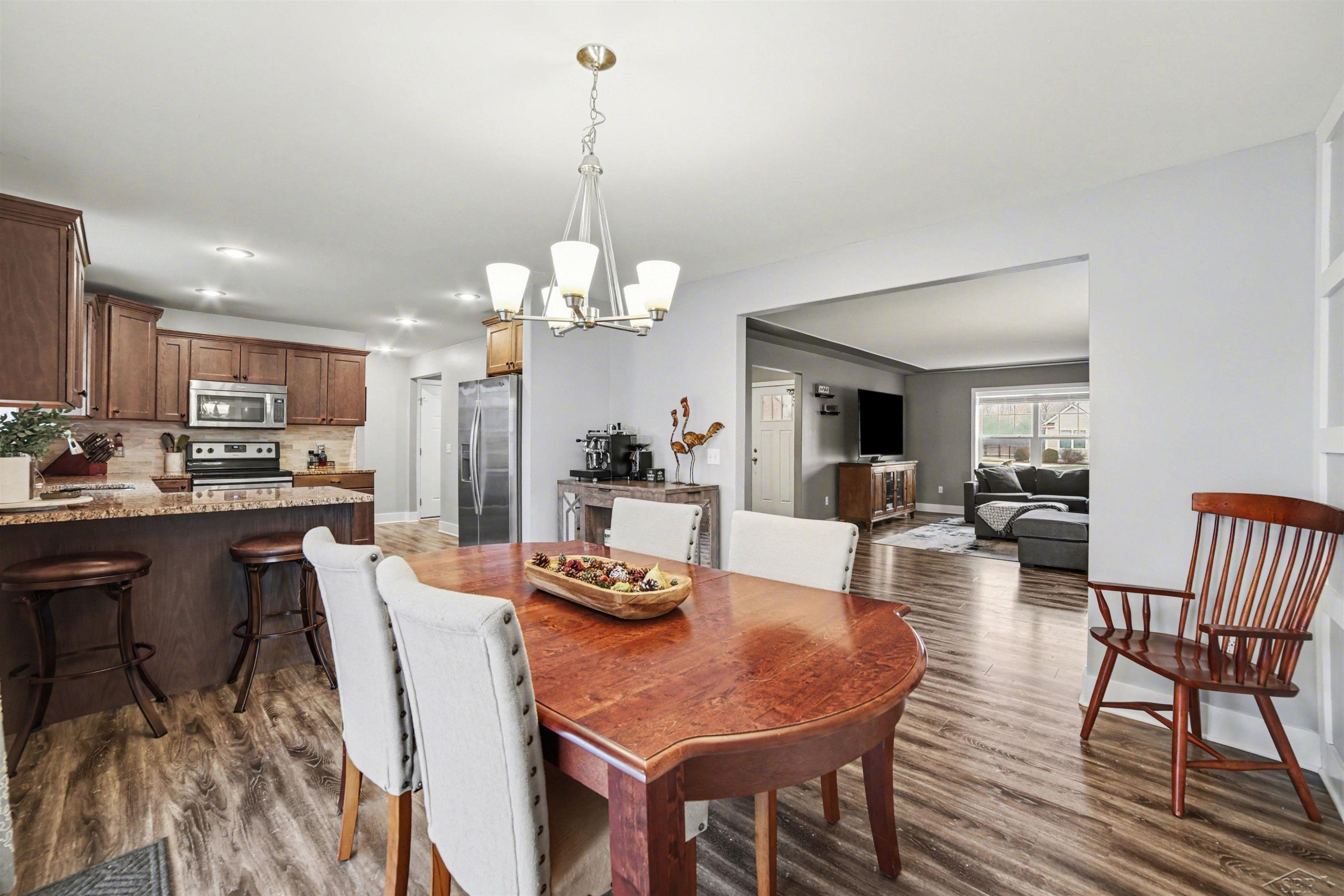 8643 Ashland Place, Freeland, MI 48623 — Photo 9