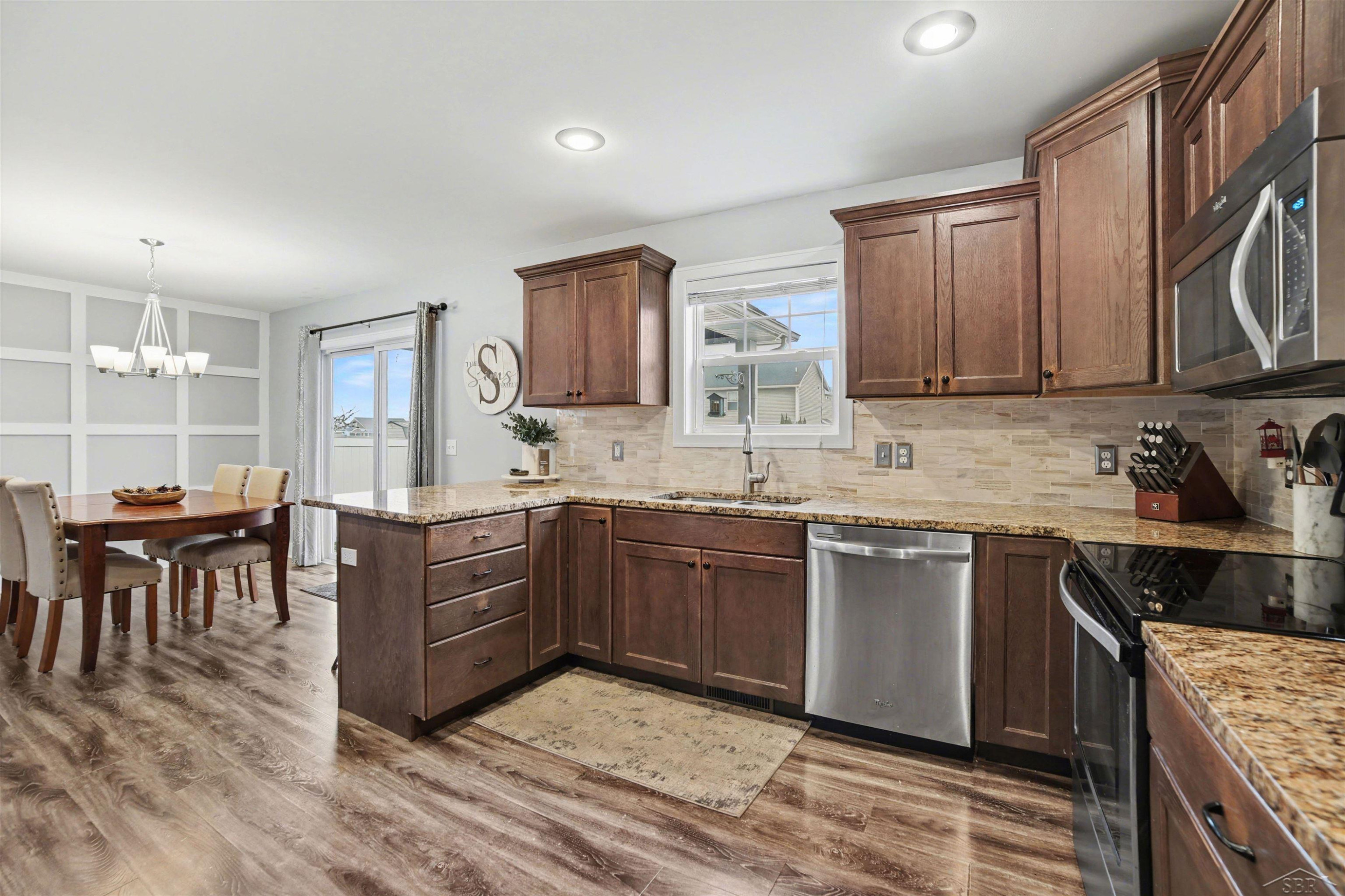 8643 Ashland Place, Freeland, MI 48623 — Photo 11