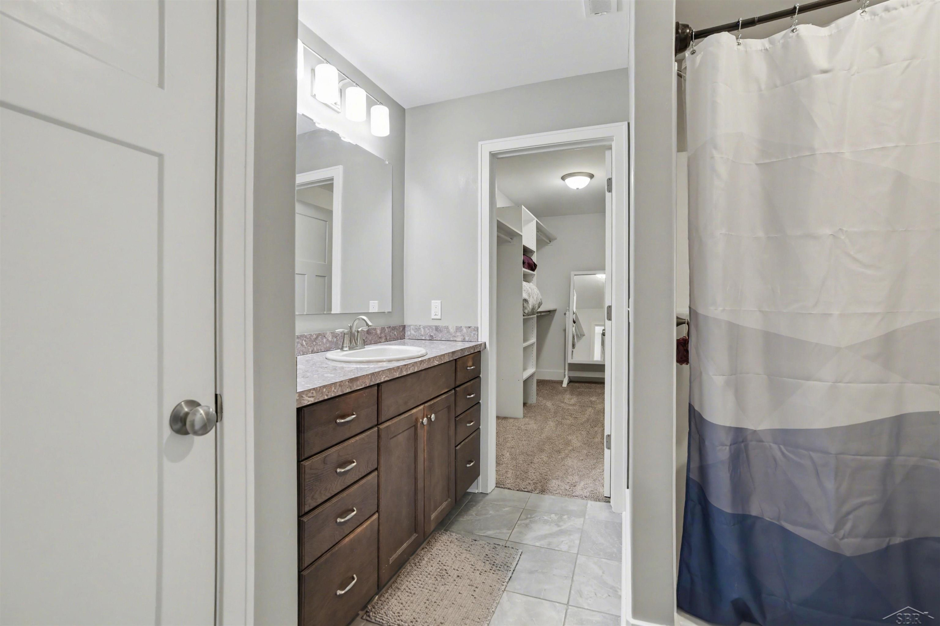 8643 Ashland Place, Freeland, MI 48623 — Photo 18