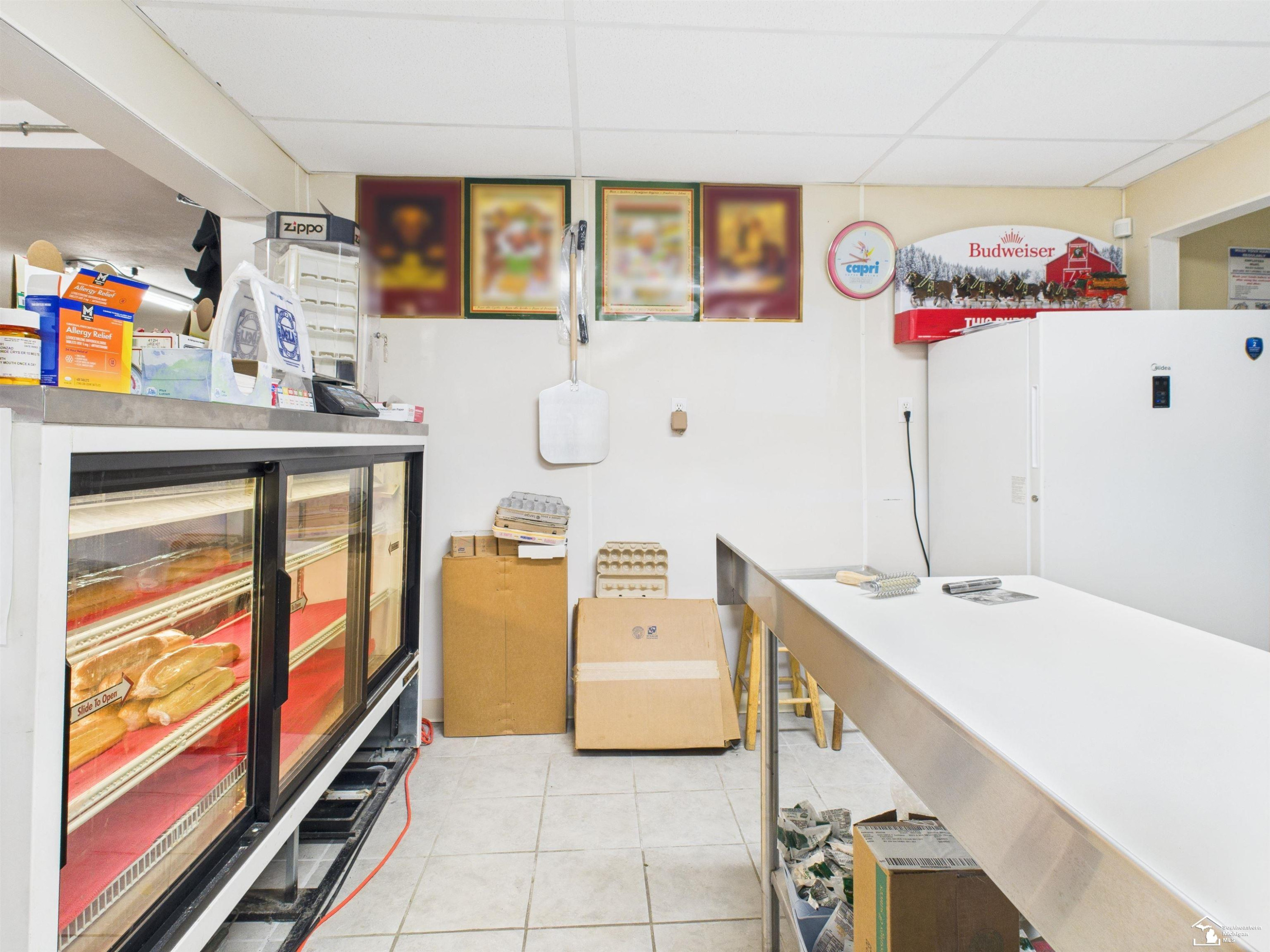 12240 S Dixie Highway, La Salle, MI — Photo 20