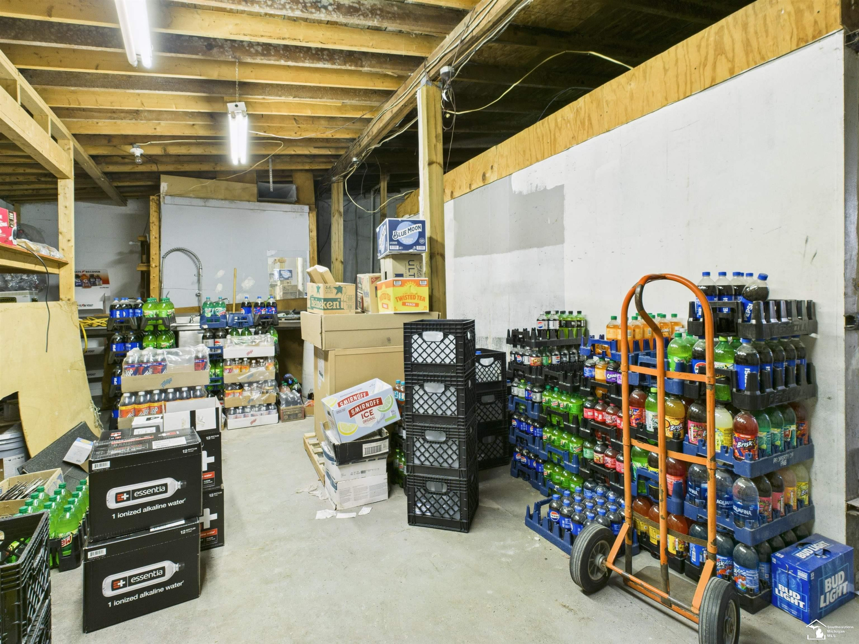 12240 S Dixie Highway, La Salle, MI — Photo 28