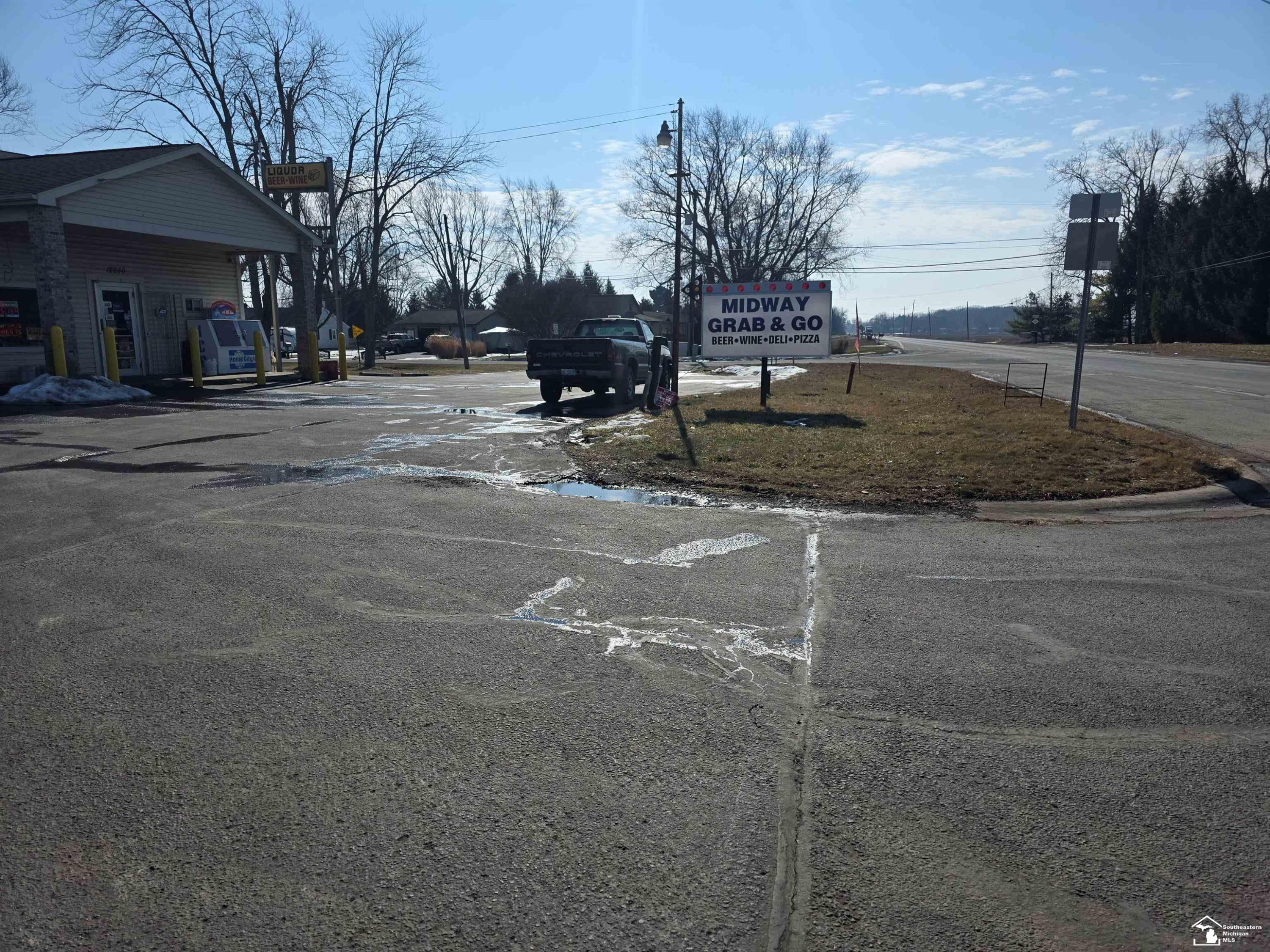 12240 S Dixie Highway, La Salle, MI — Photo 38