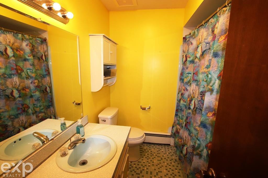 60 Riverside Drive, Mount Clemens, MI 48043 — Photo 17