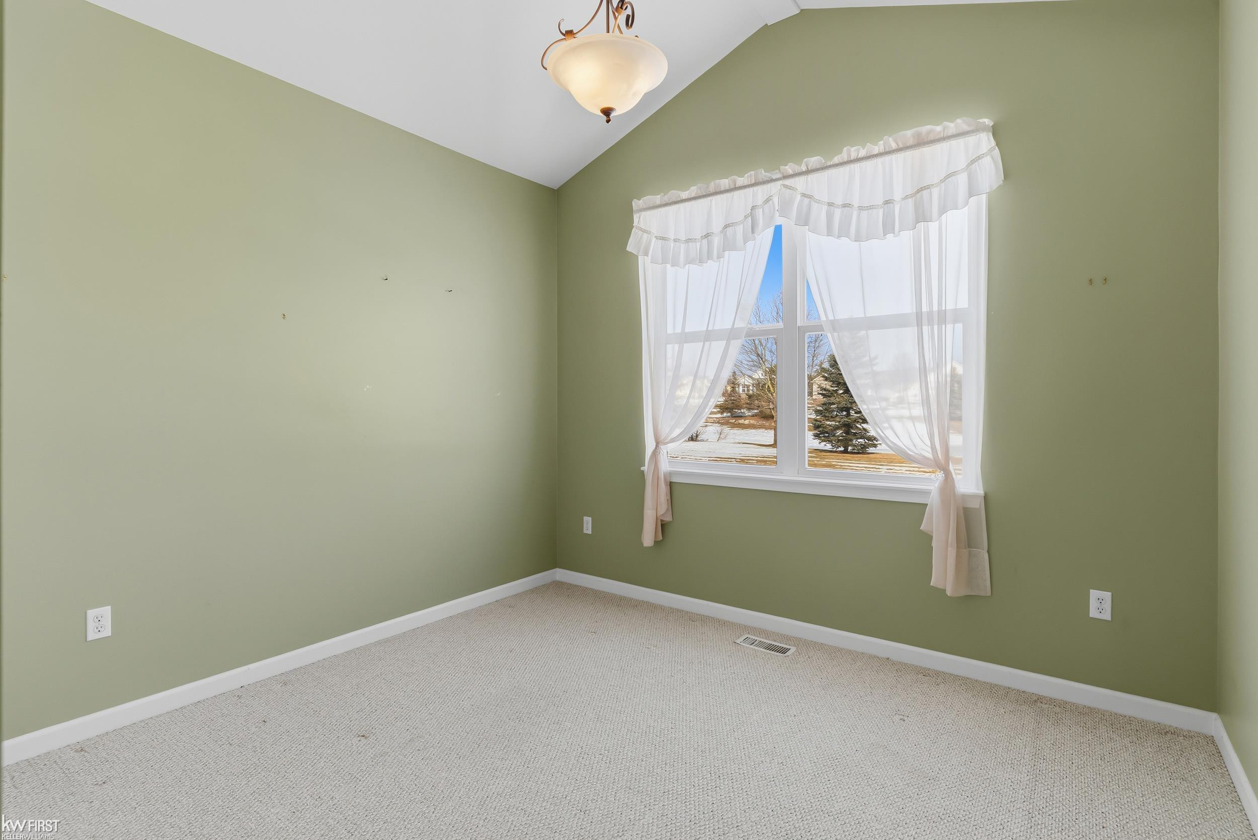 6251 Saint Charles Pass, Swartz Creek, MI 48473 — Photo 19