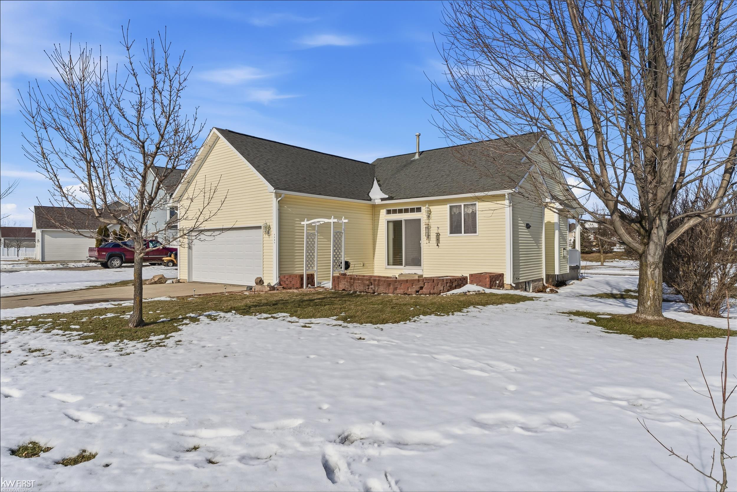 6251 Saint Charles Pass, Swartz Creek, MI 48473 — Photo 32