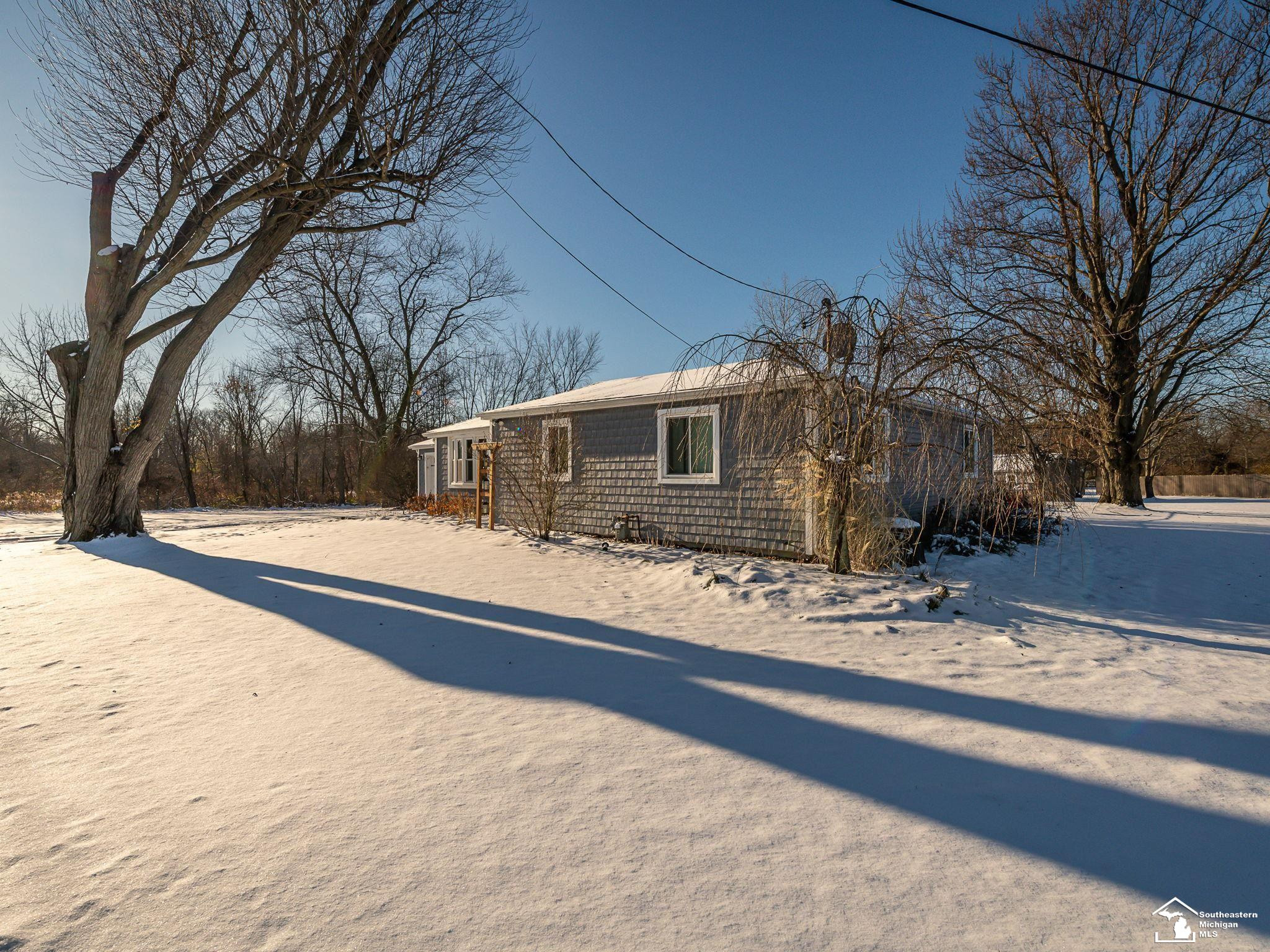 8485 S Stoney Creek Road, Carleton, MI 48117 — Photo 27