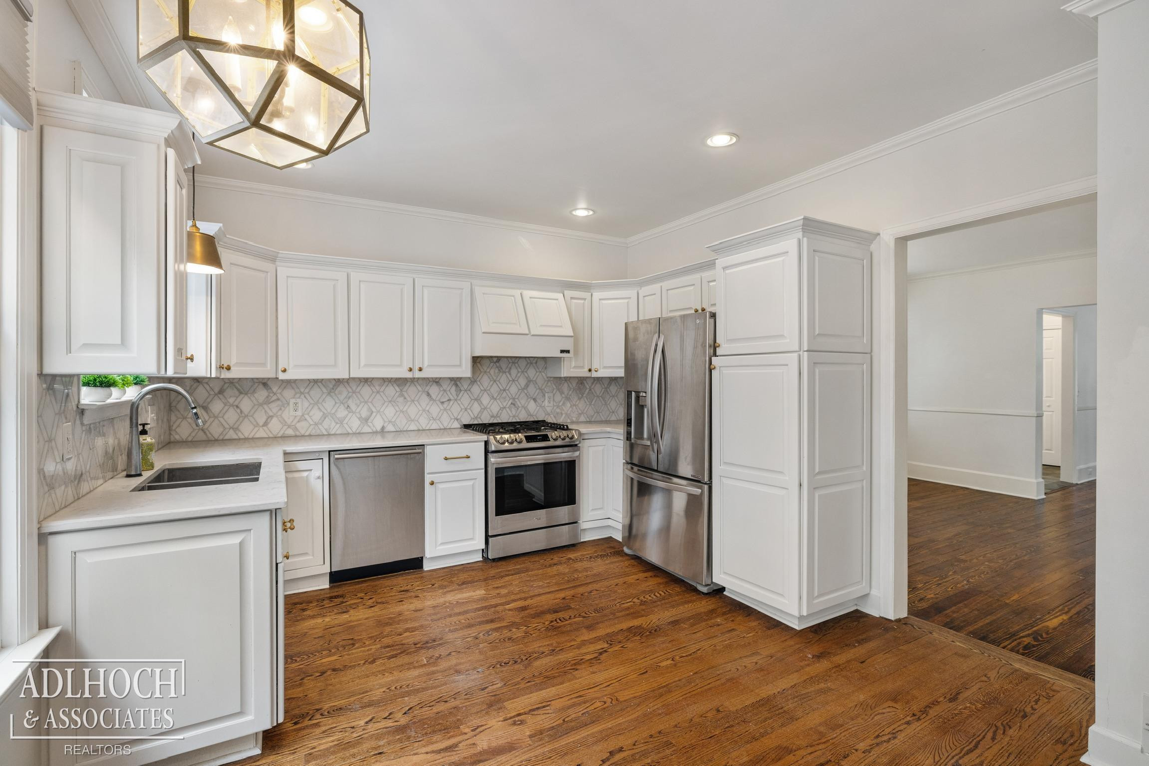 345 Roosevelt Place, Grosse Pointe, MI 48230 — Photo 5