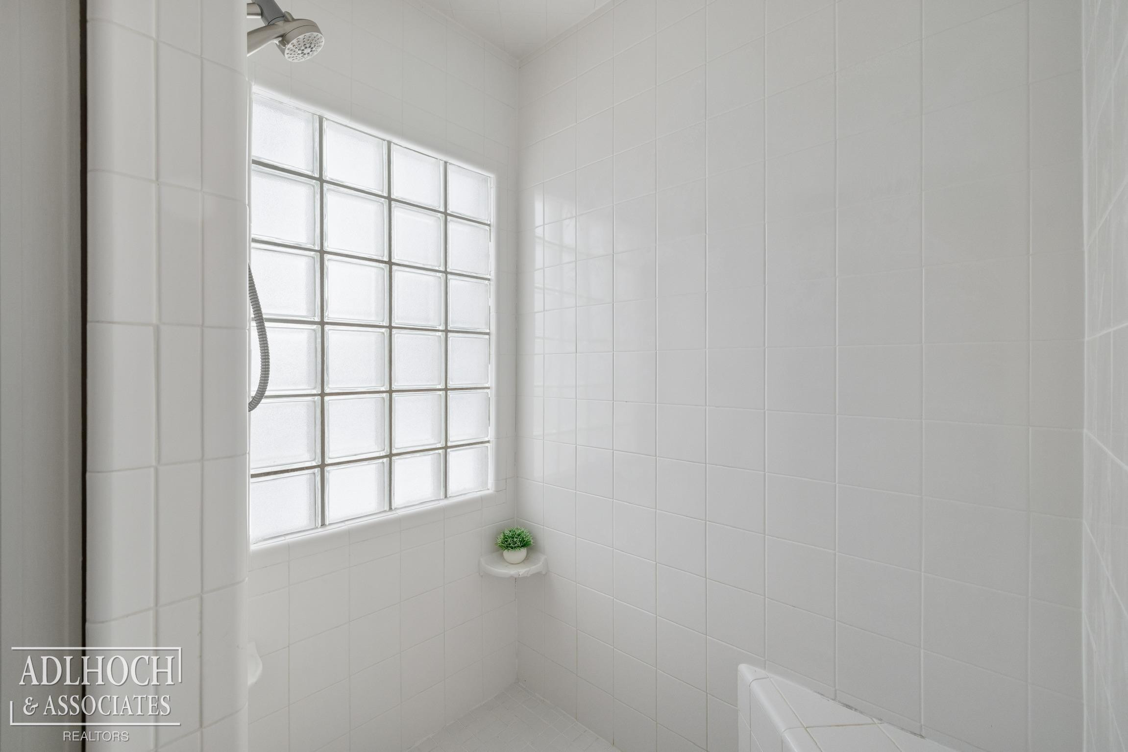 345 Roosevelt Place, Grosse Pointe, MI 48230 — Photo 30